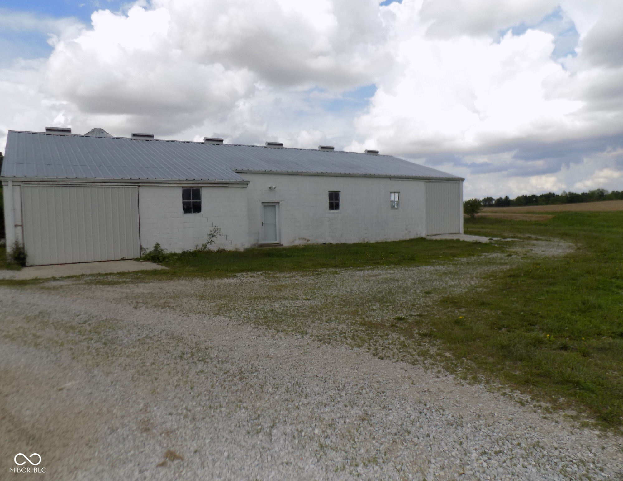 9739 S County Road 825 E