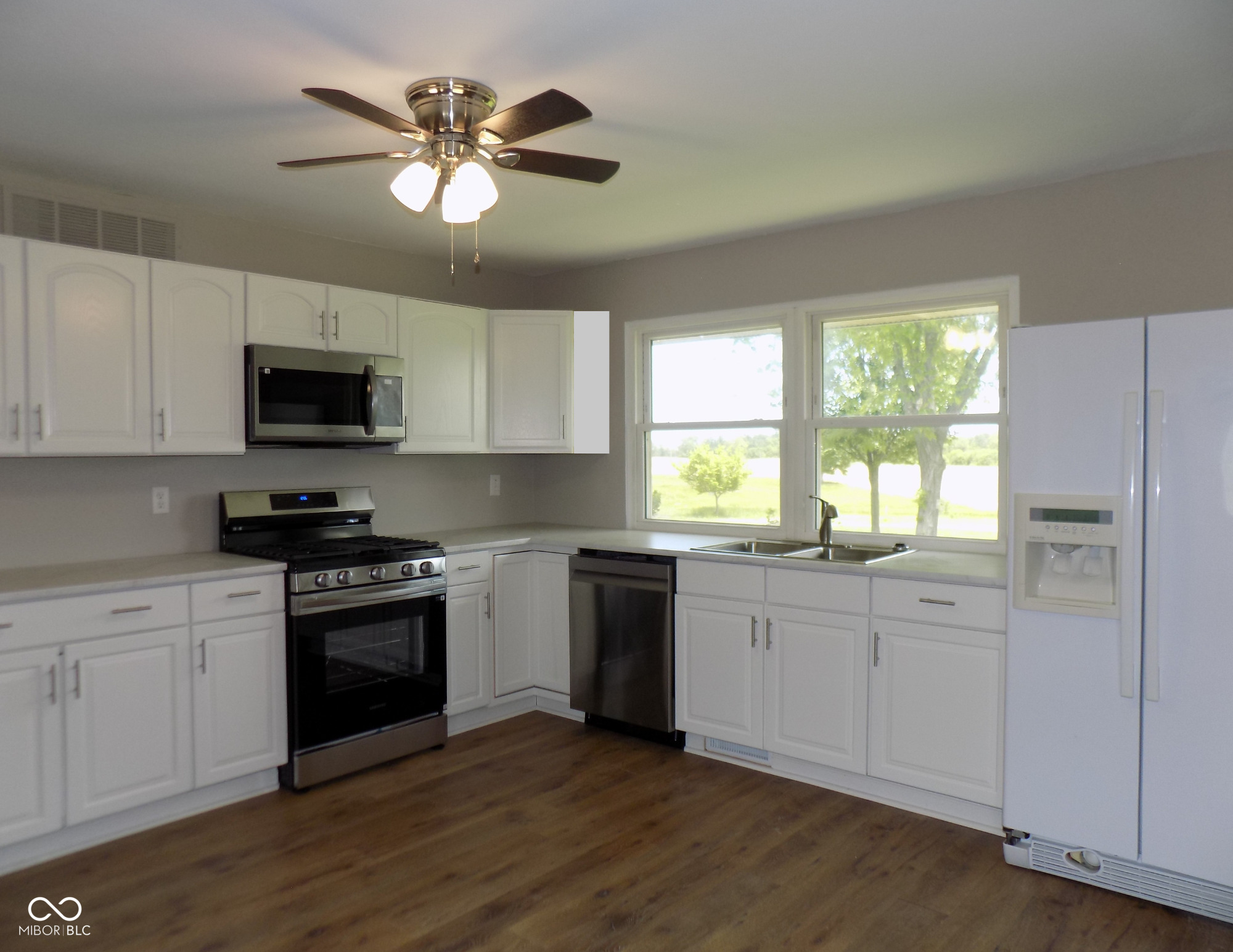 9739 S County Road 825 E