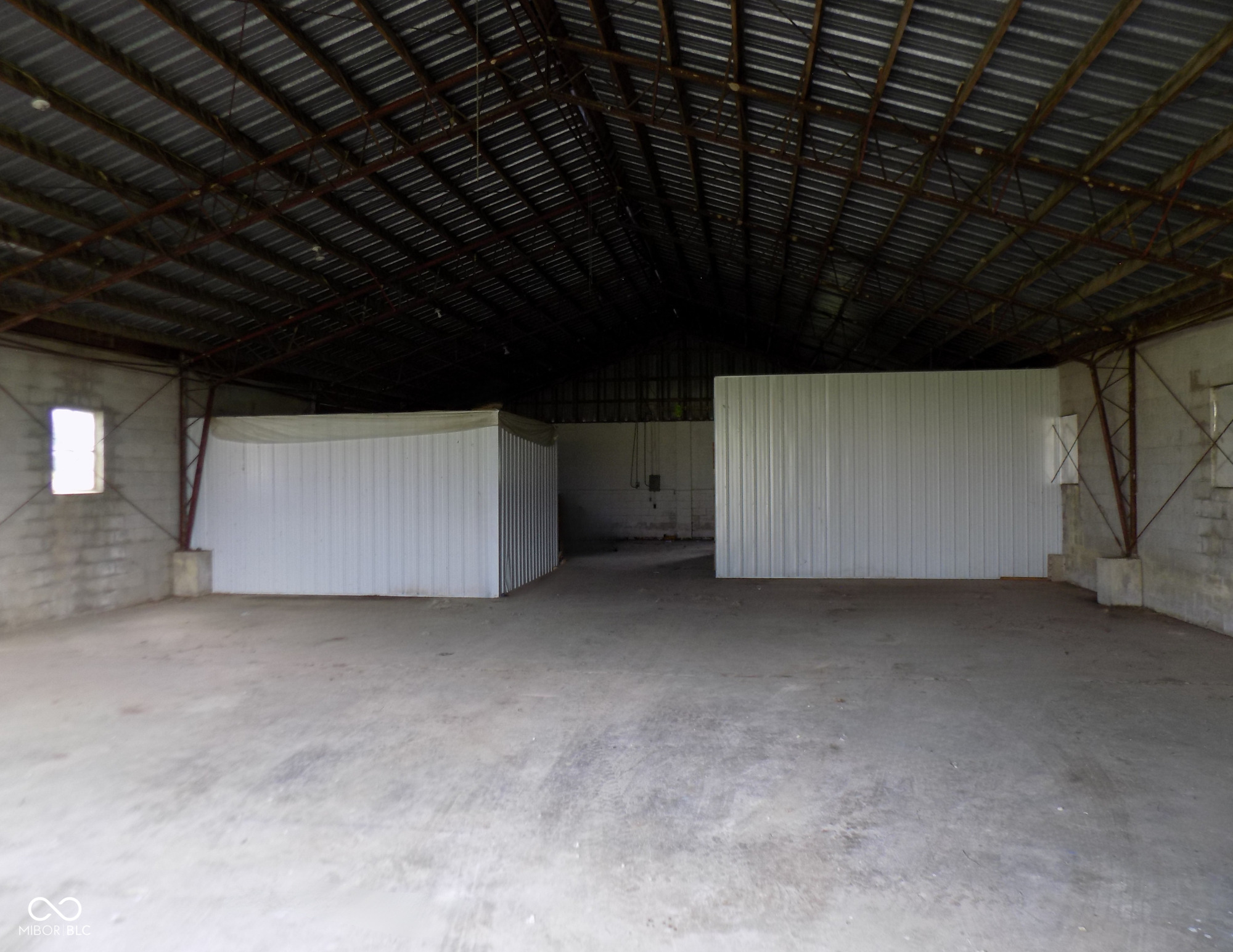 9739 S County Road 825 E