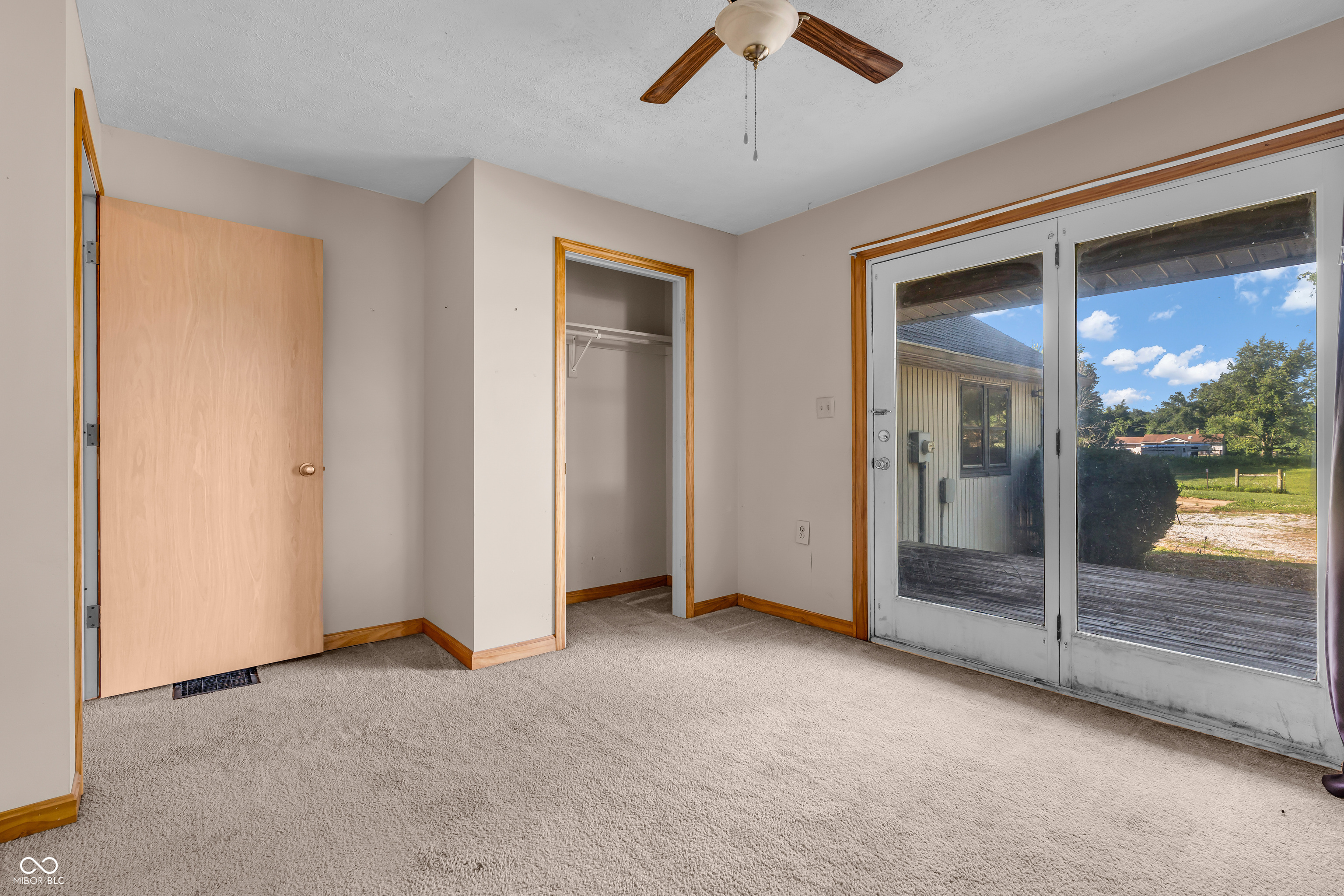 7075 S County Road 445 W