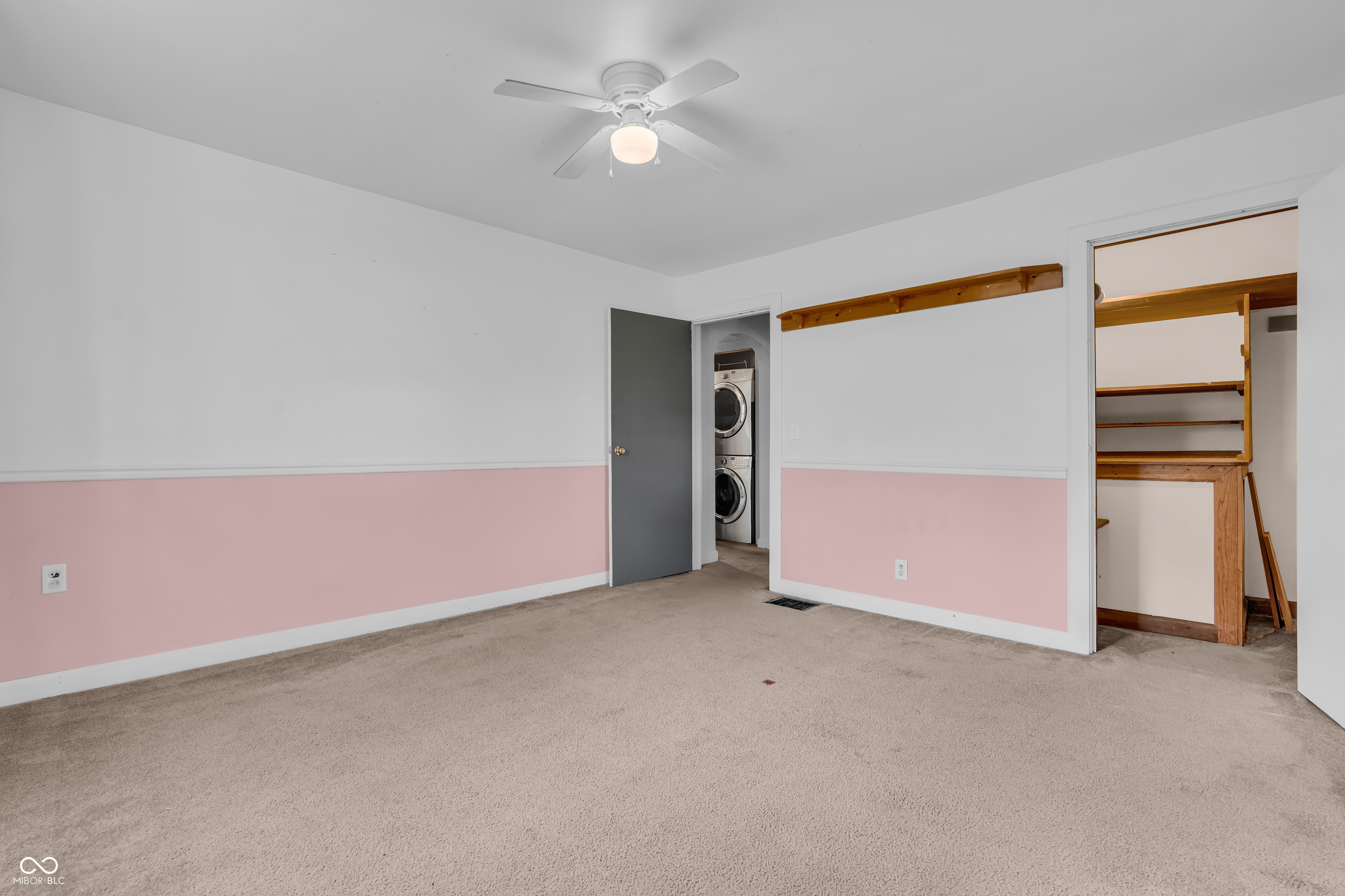 7075 S County Road 445 W