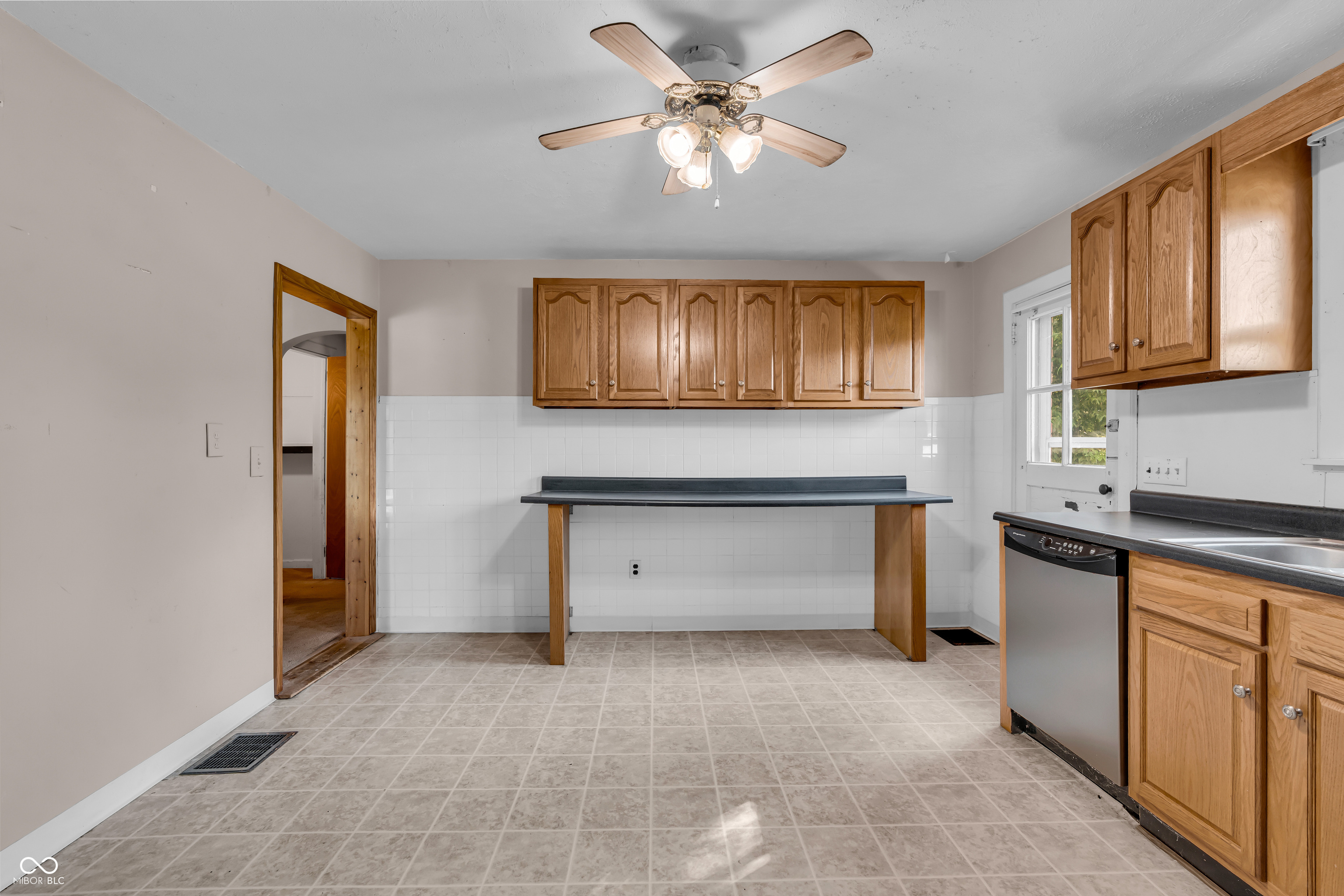 7075 S County Road 445 W