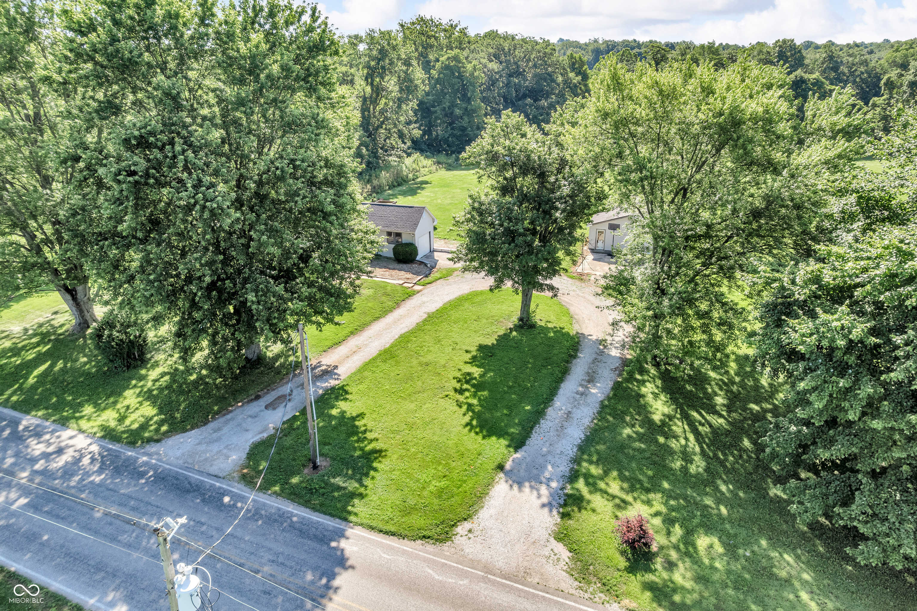 7075 S County Road 445 W