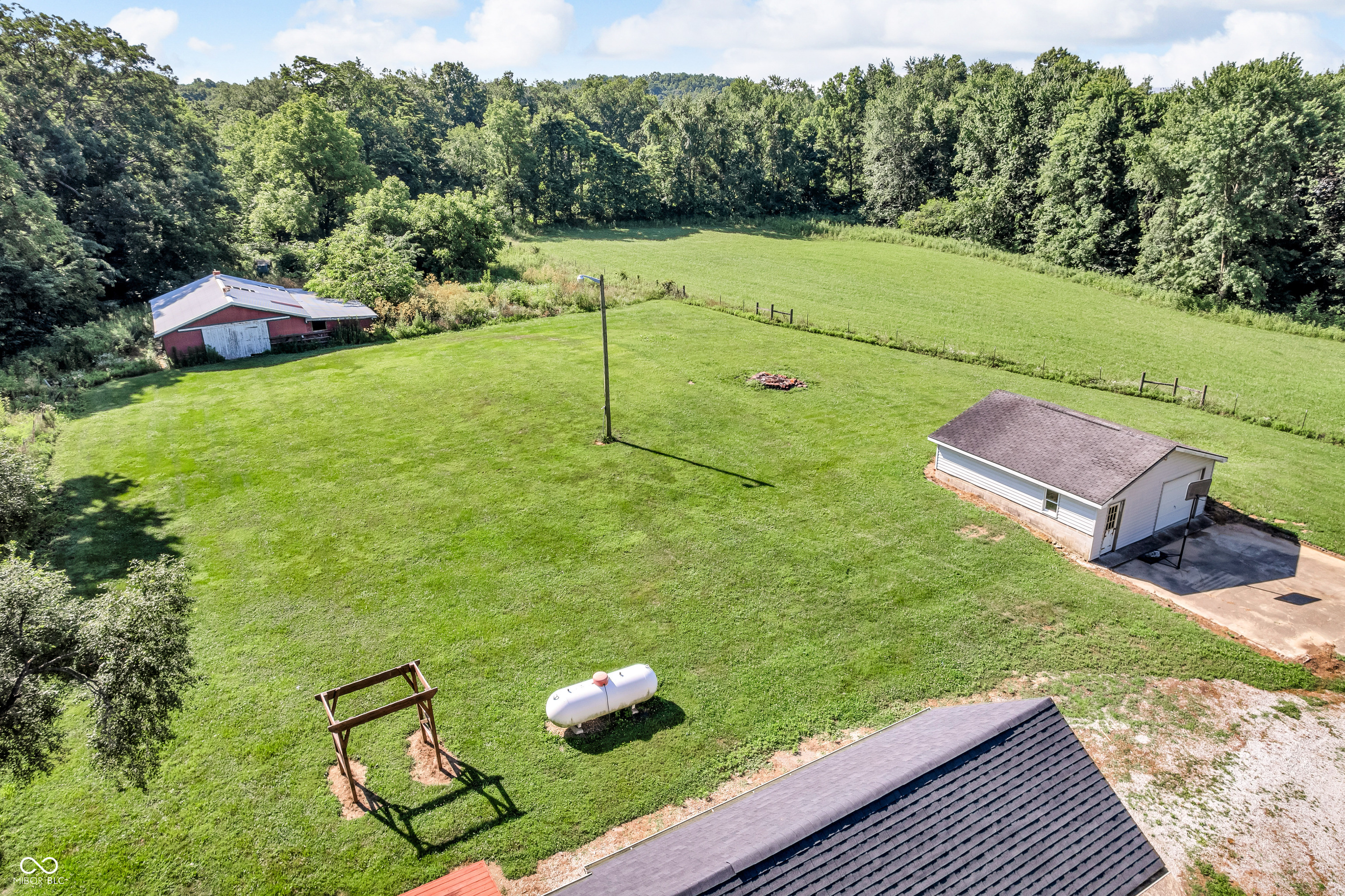 7075 S County Road 445 W