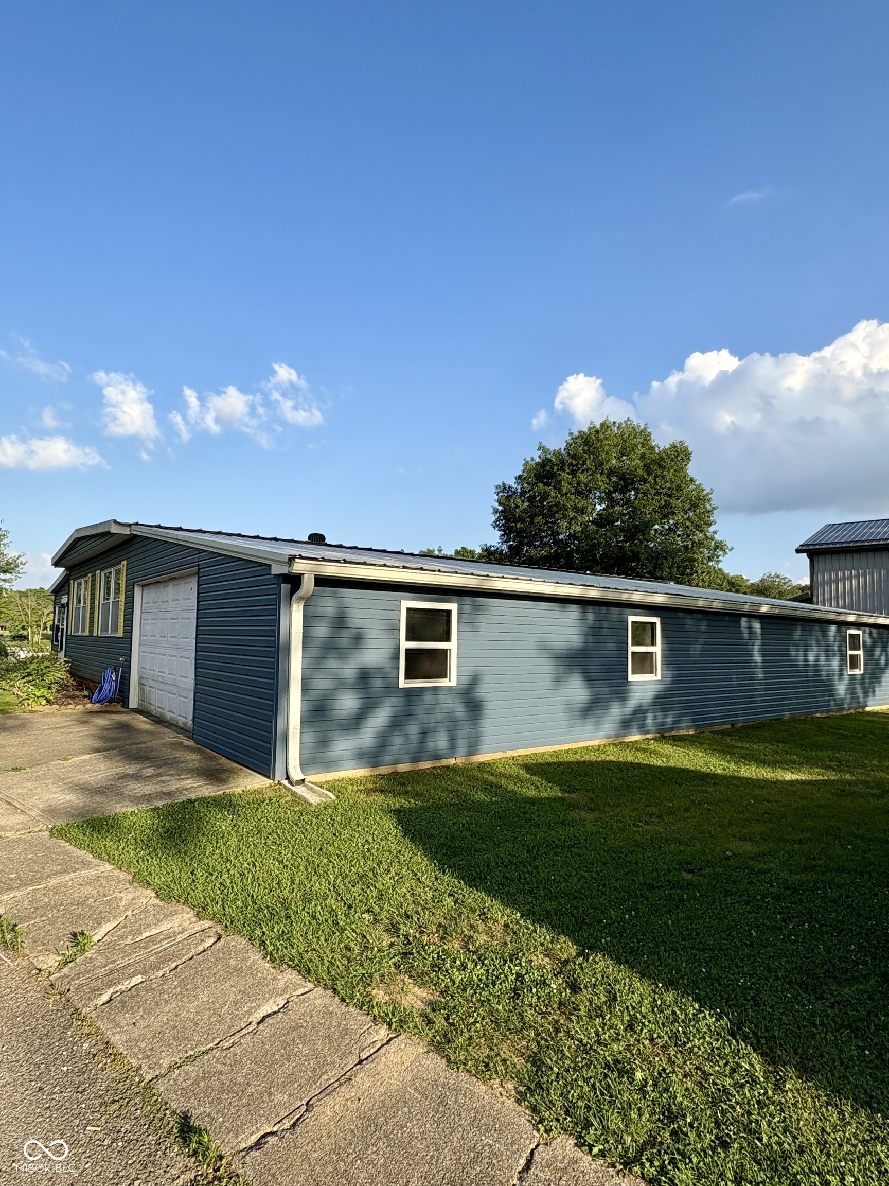 3009 Van Bibber Lake