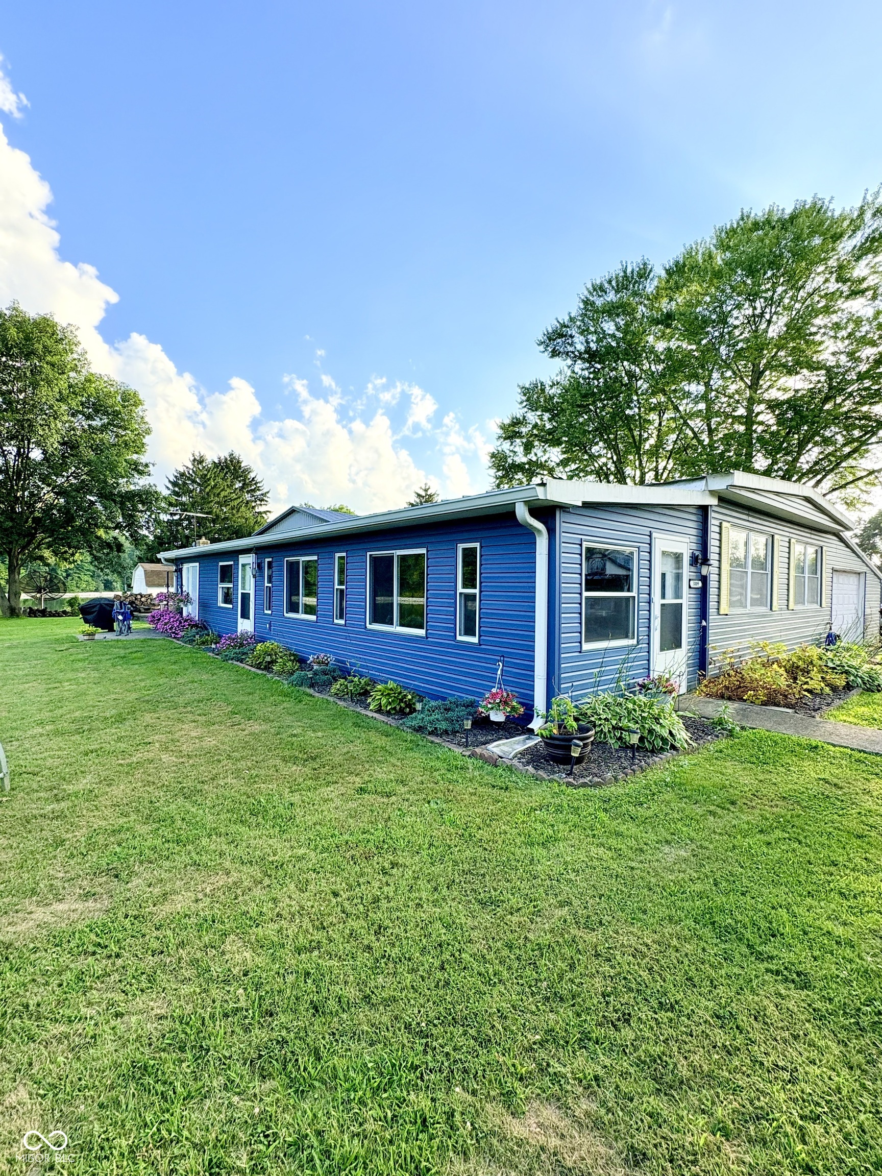 3009 Van Bibber Lake
