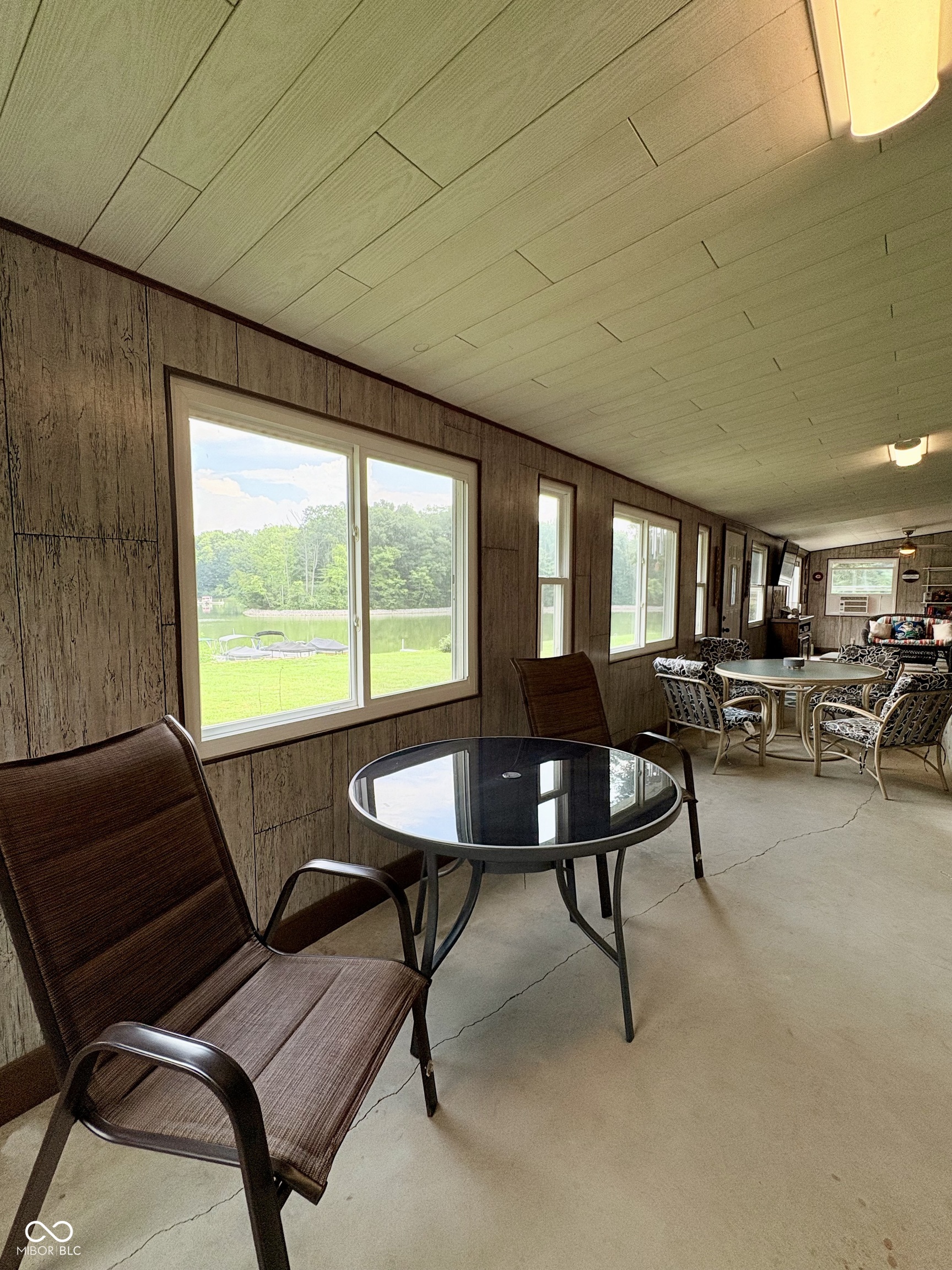 3009 Van Bibber Lake