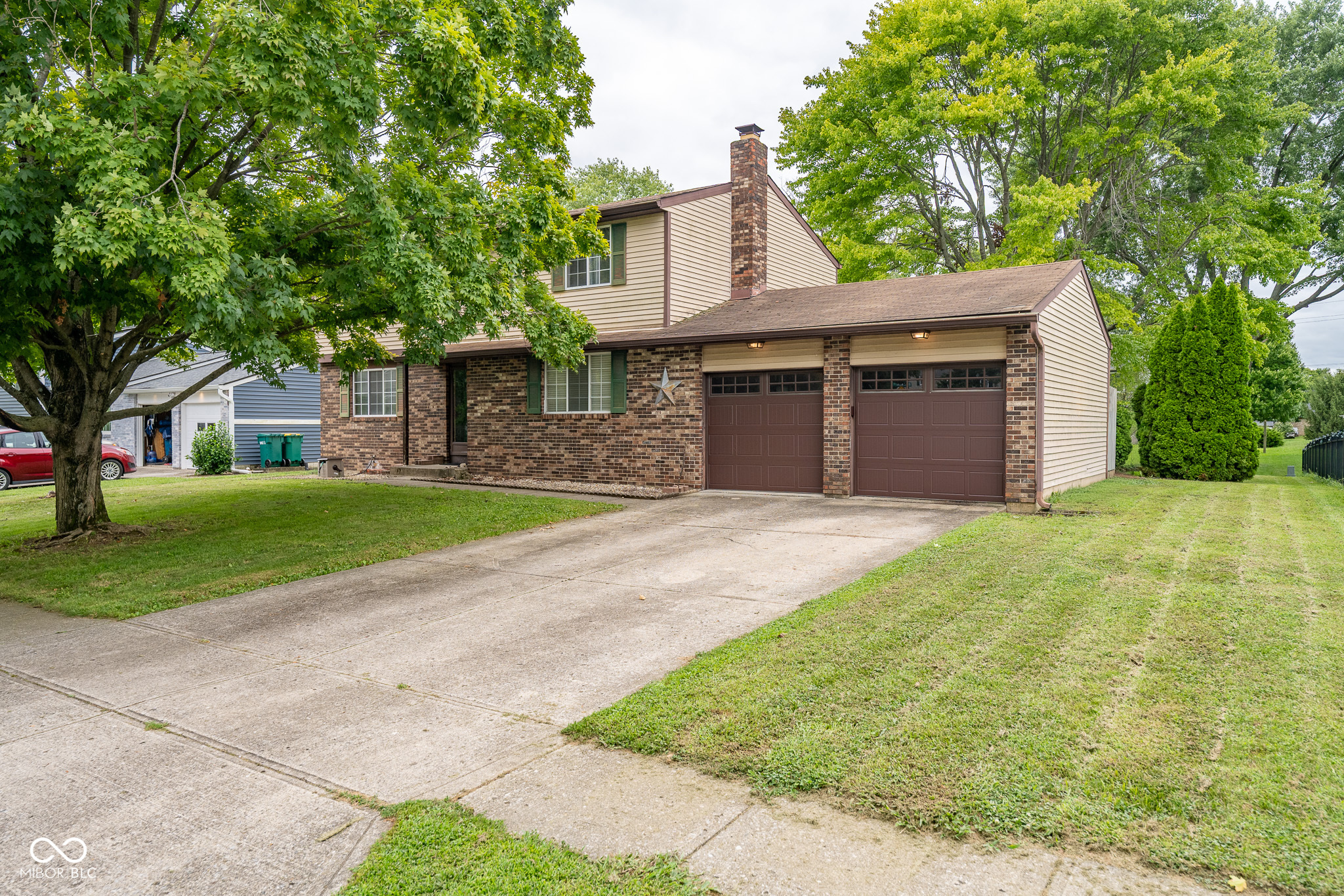 504 Brentwood Drive E