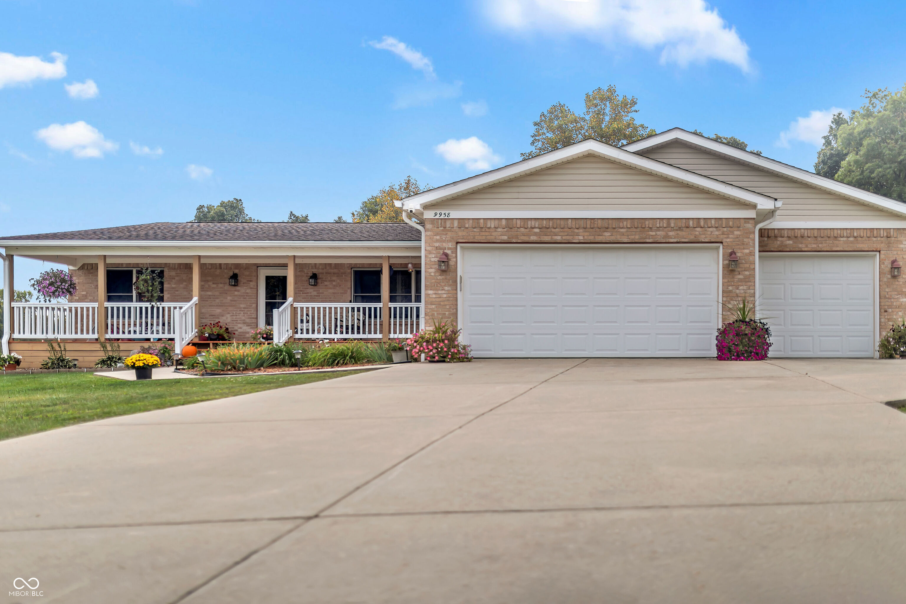 9958 Parker Lane