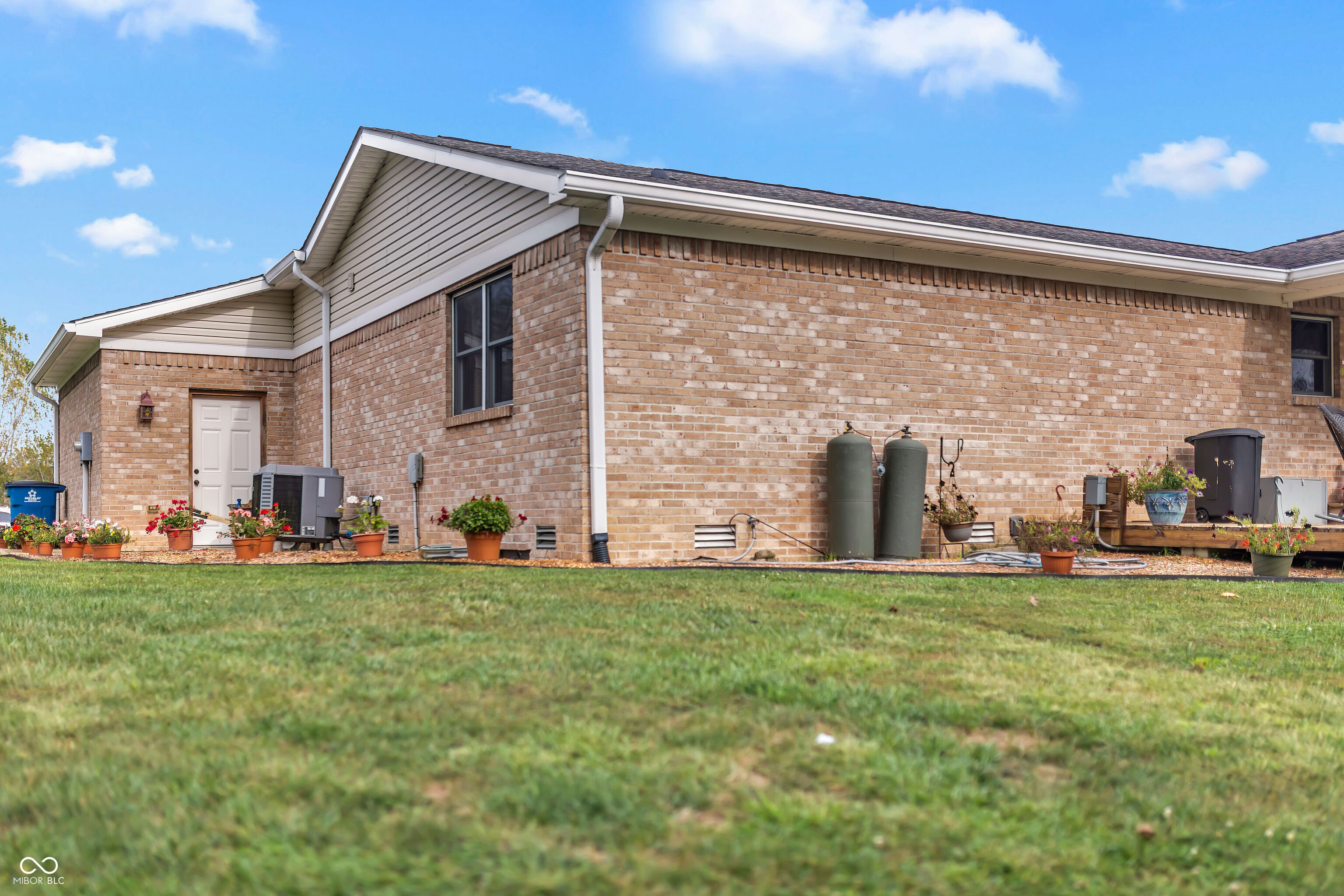 9958 Parker Lane