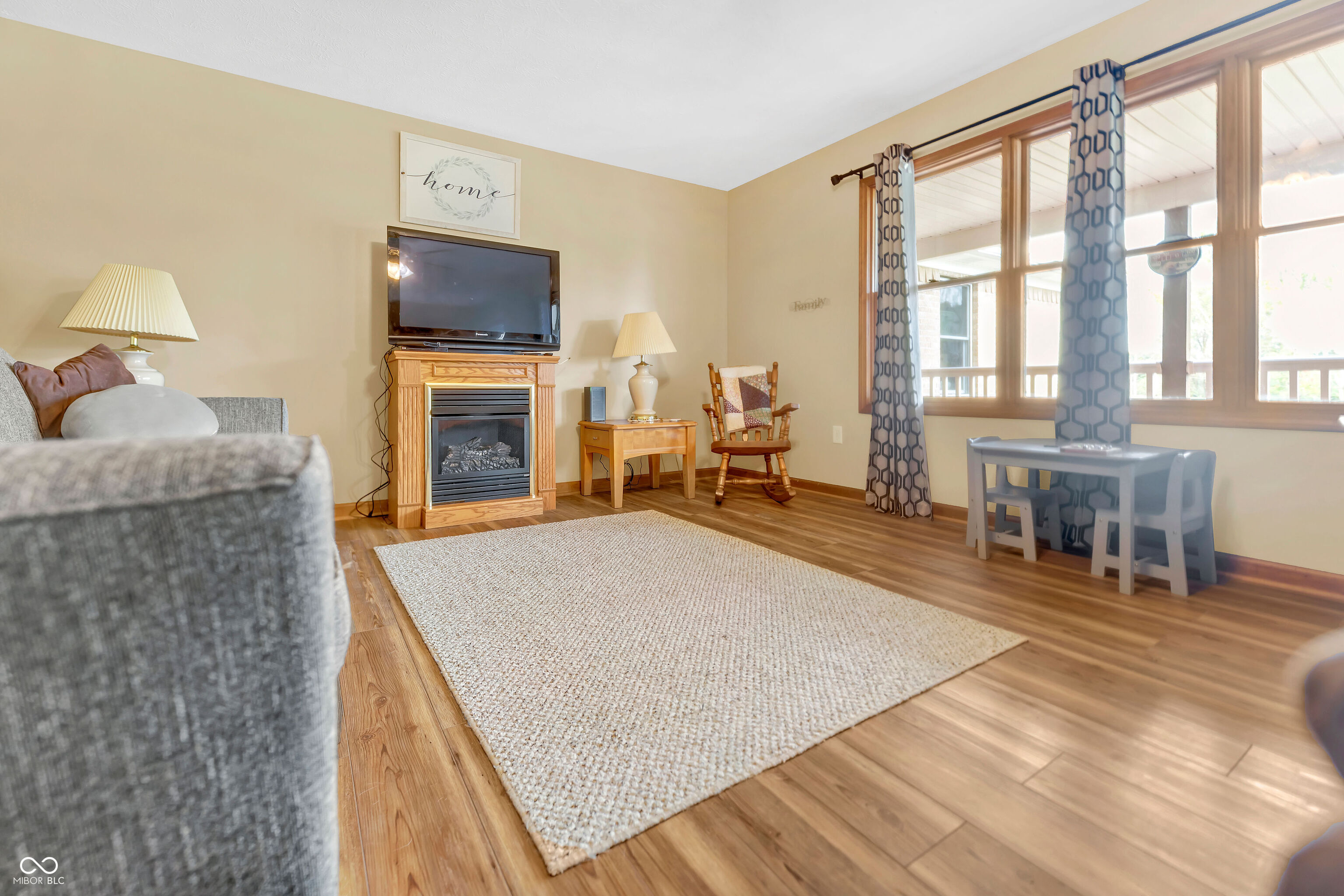 9958 Parker Lane
