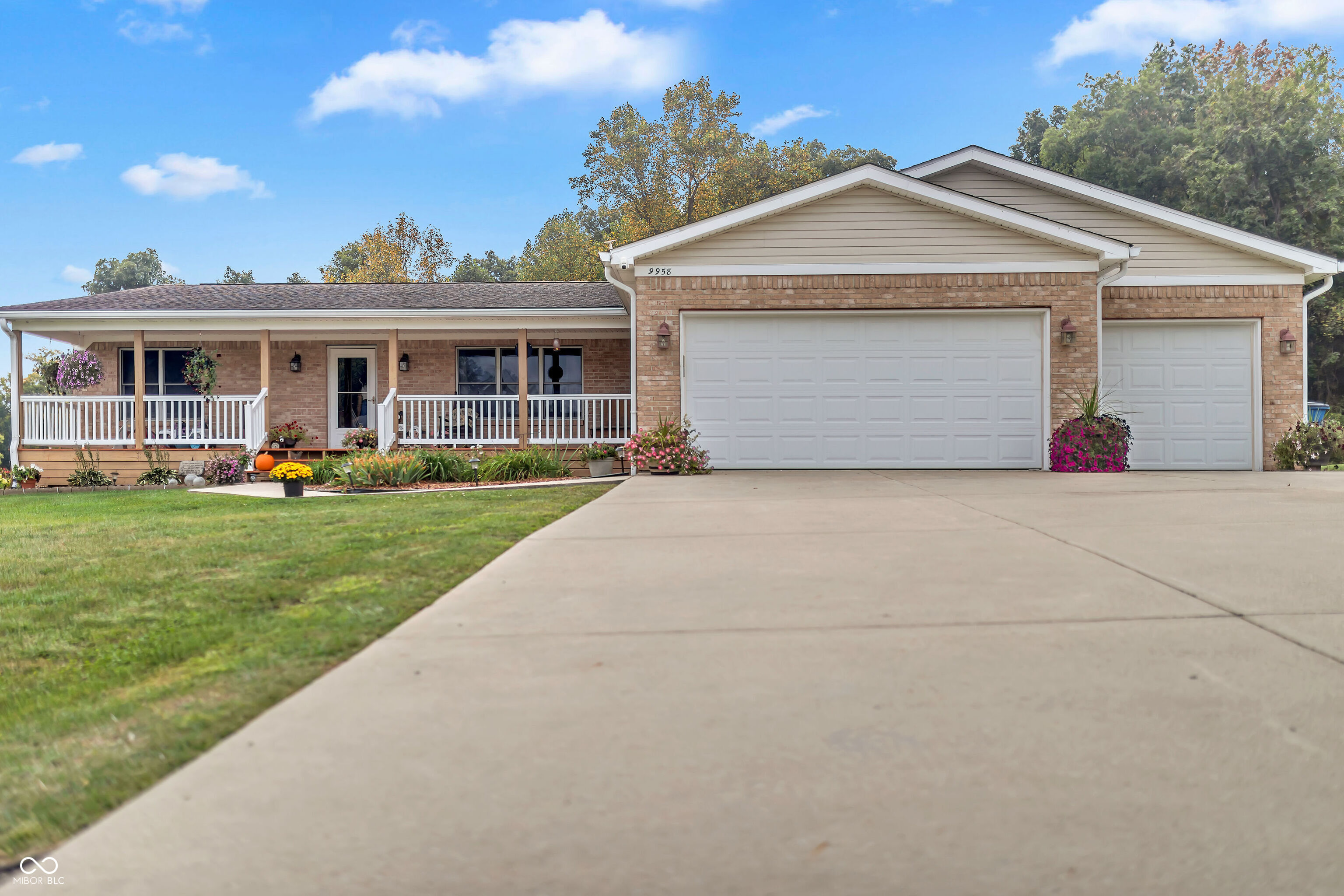 9958 Parker Lane