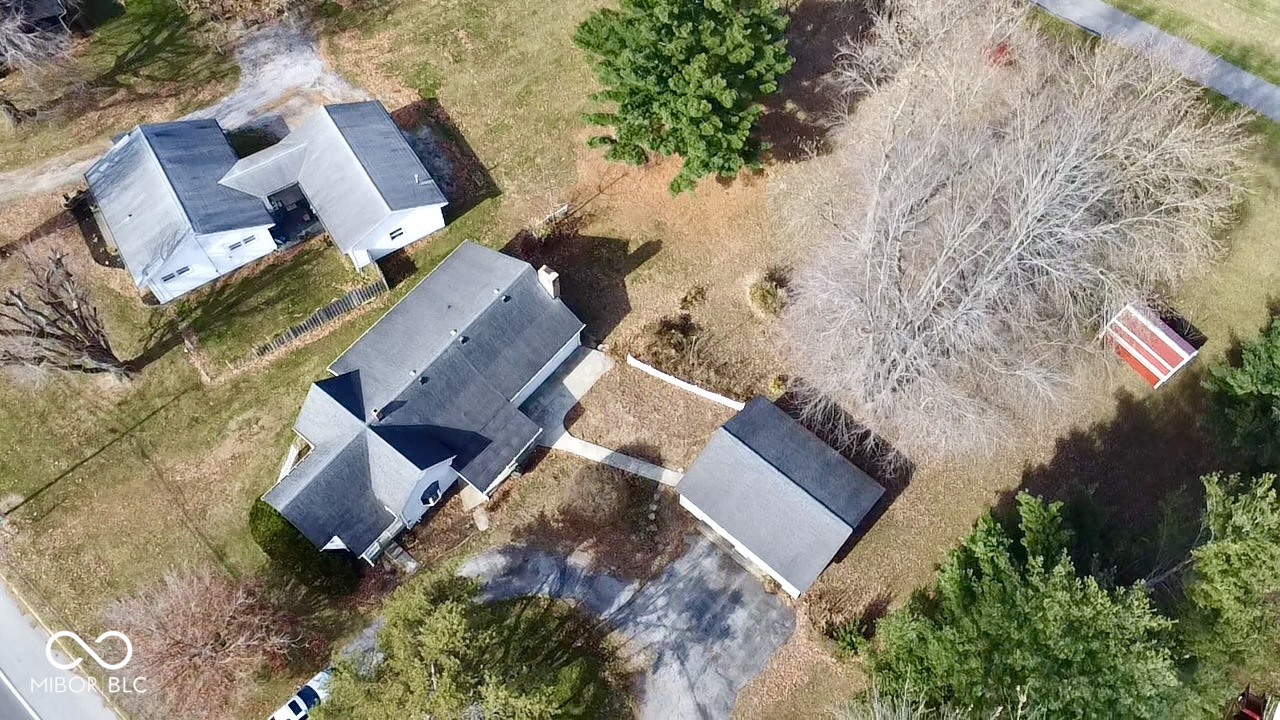 1109 E Us Highway 40