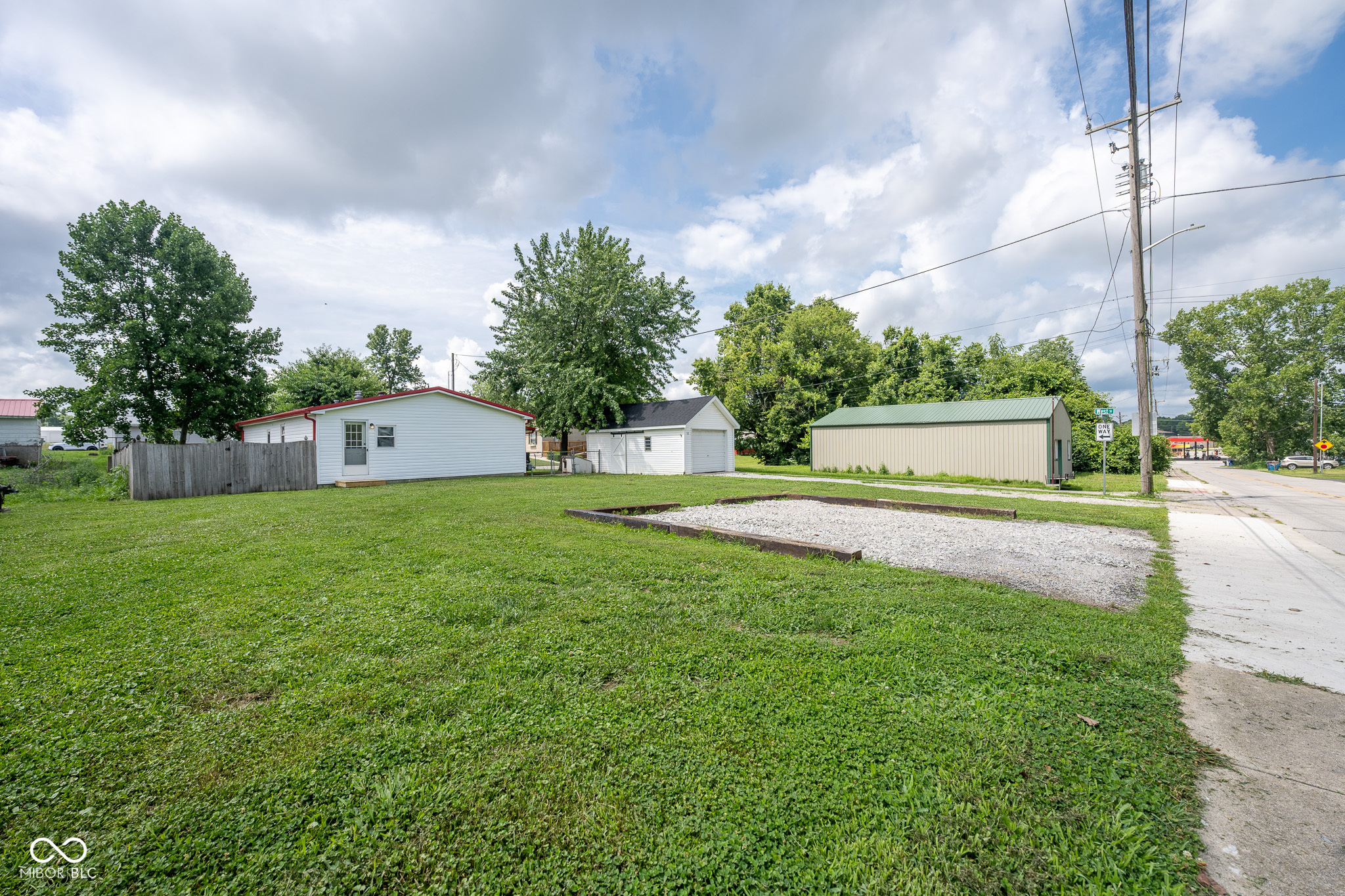 32 Martinsville Street