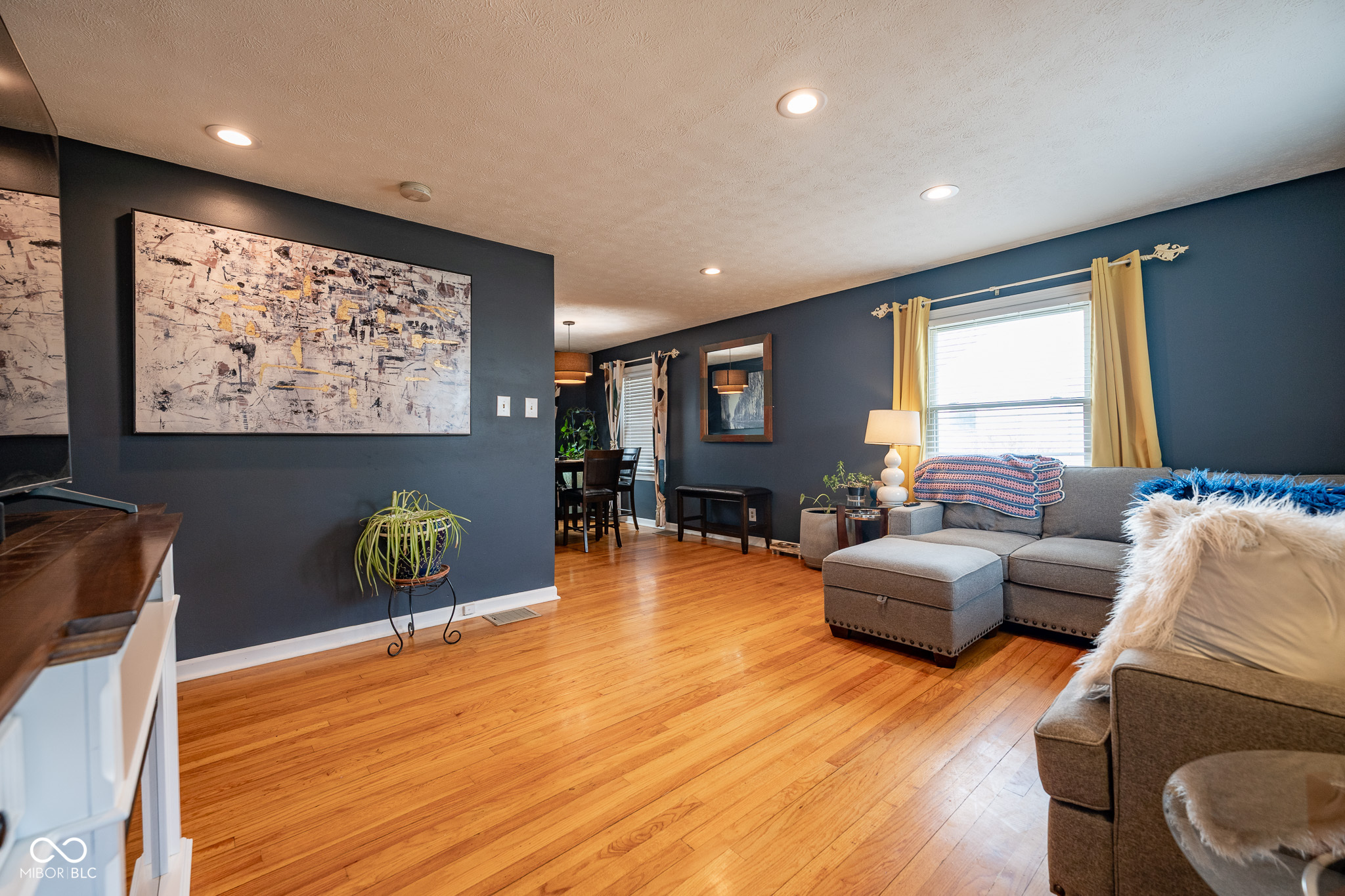 44 Iris Avenue