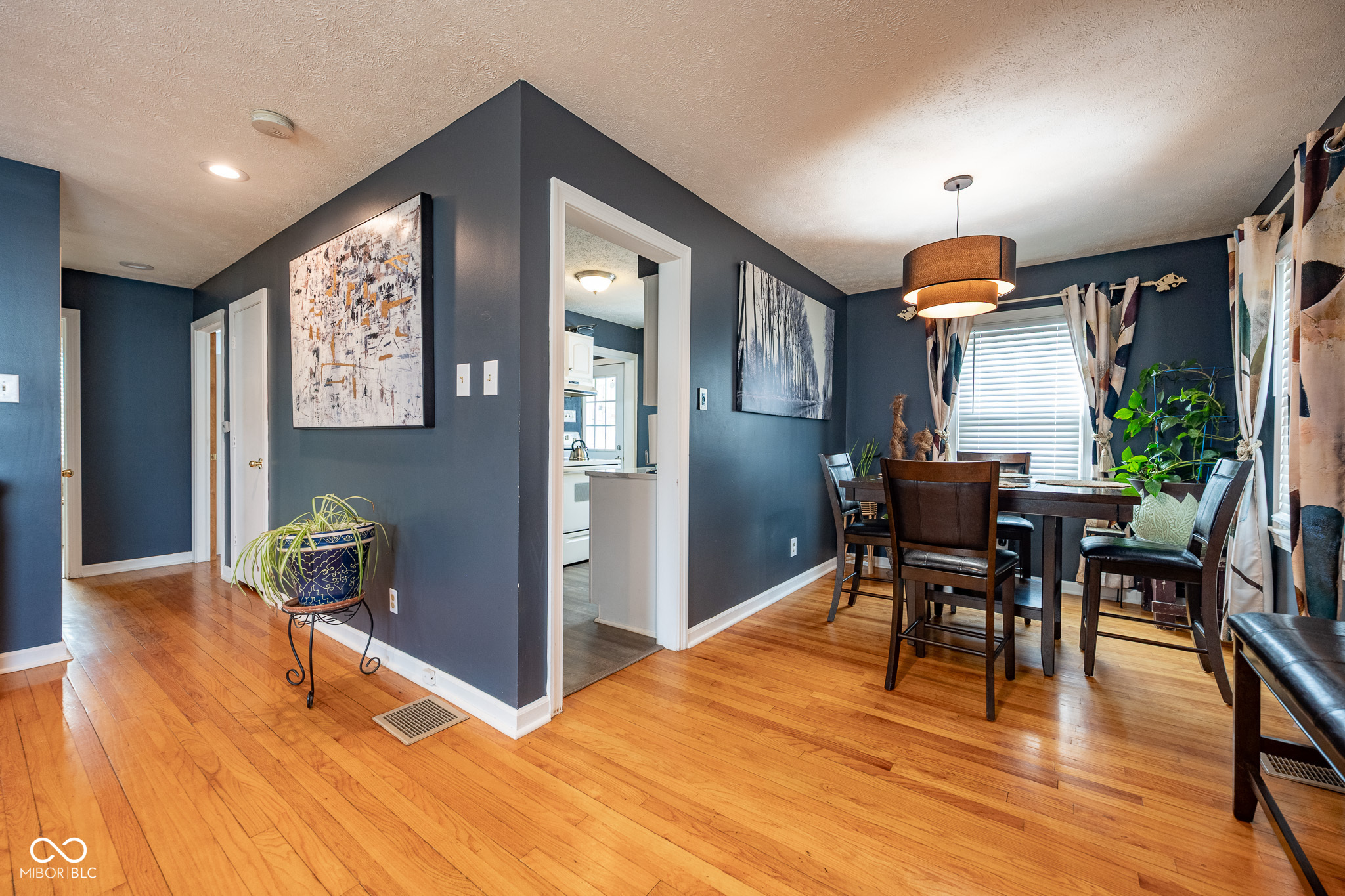 44 Iris Avenue