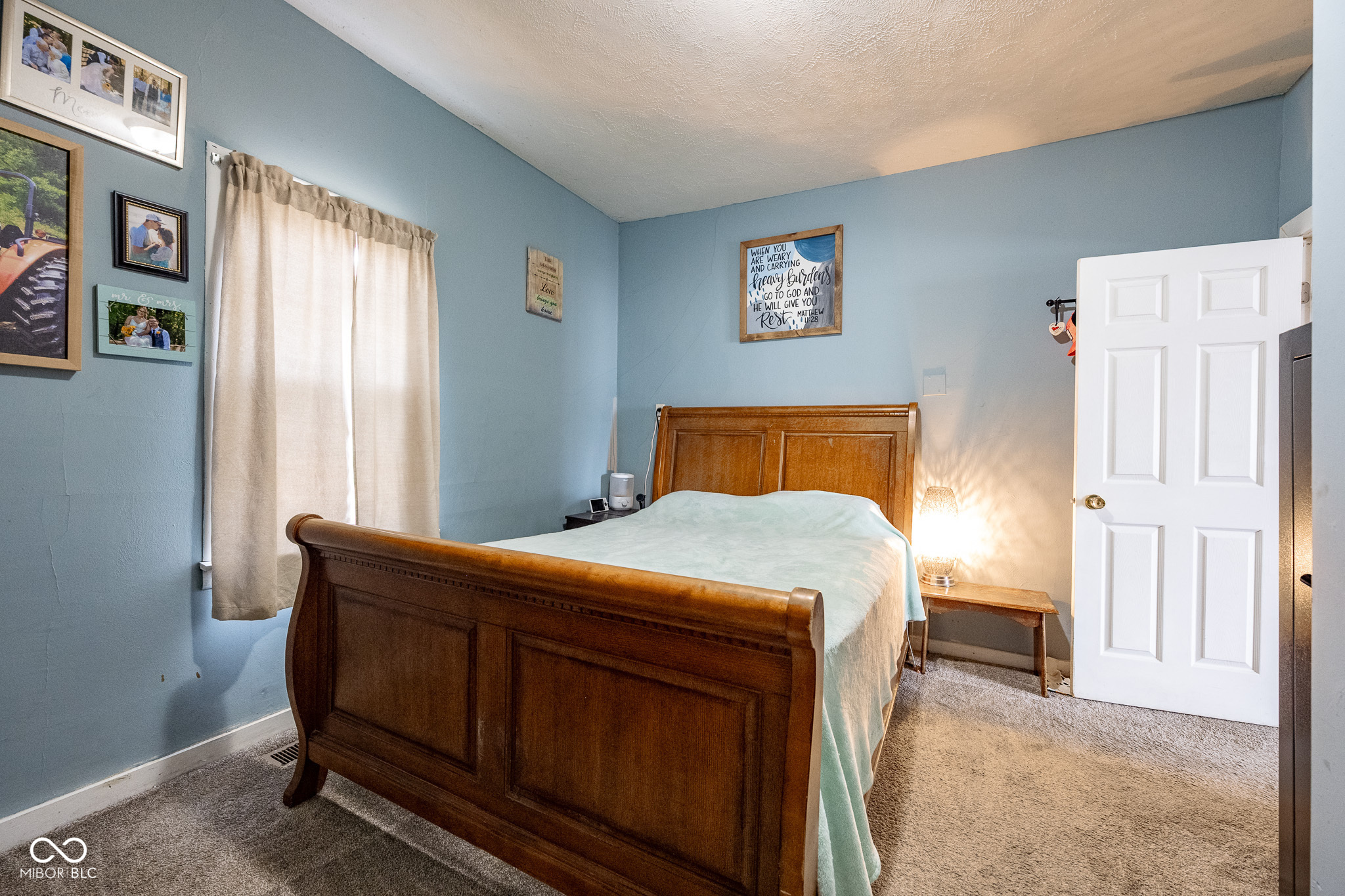 87 E N 1st Street