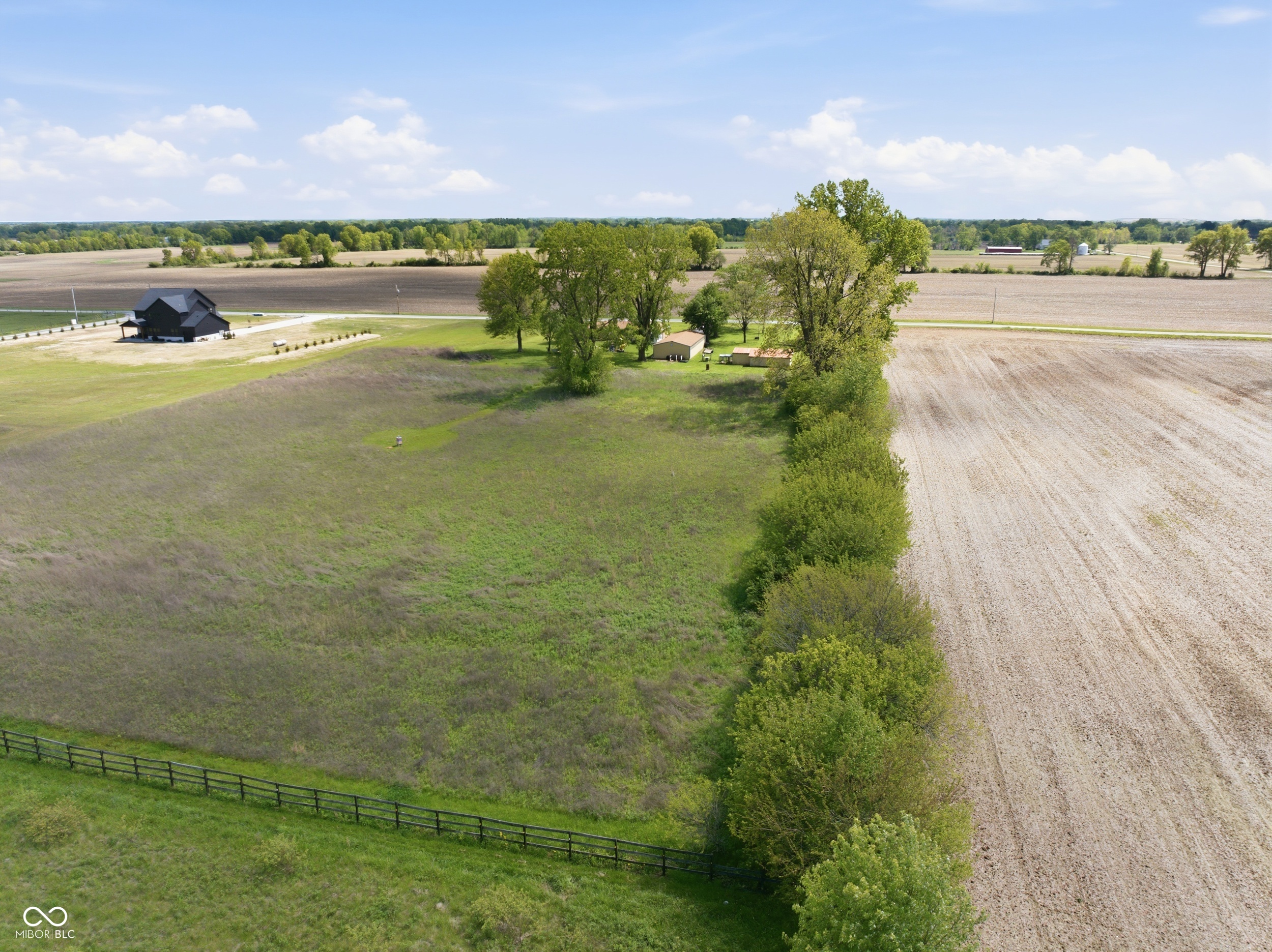 2406 E County Road 250 N