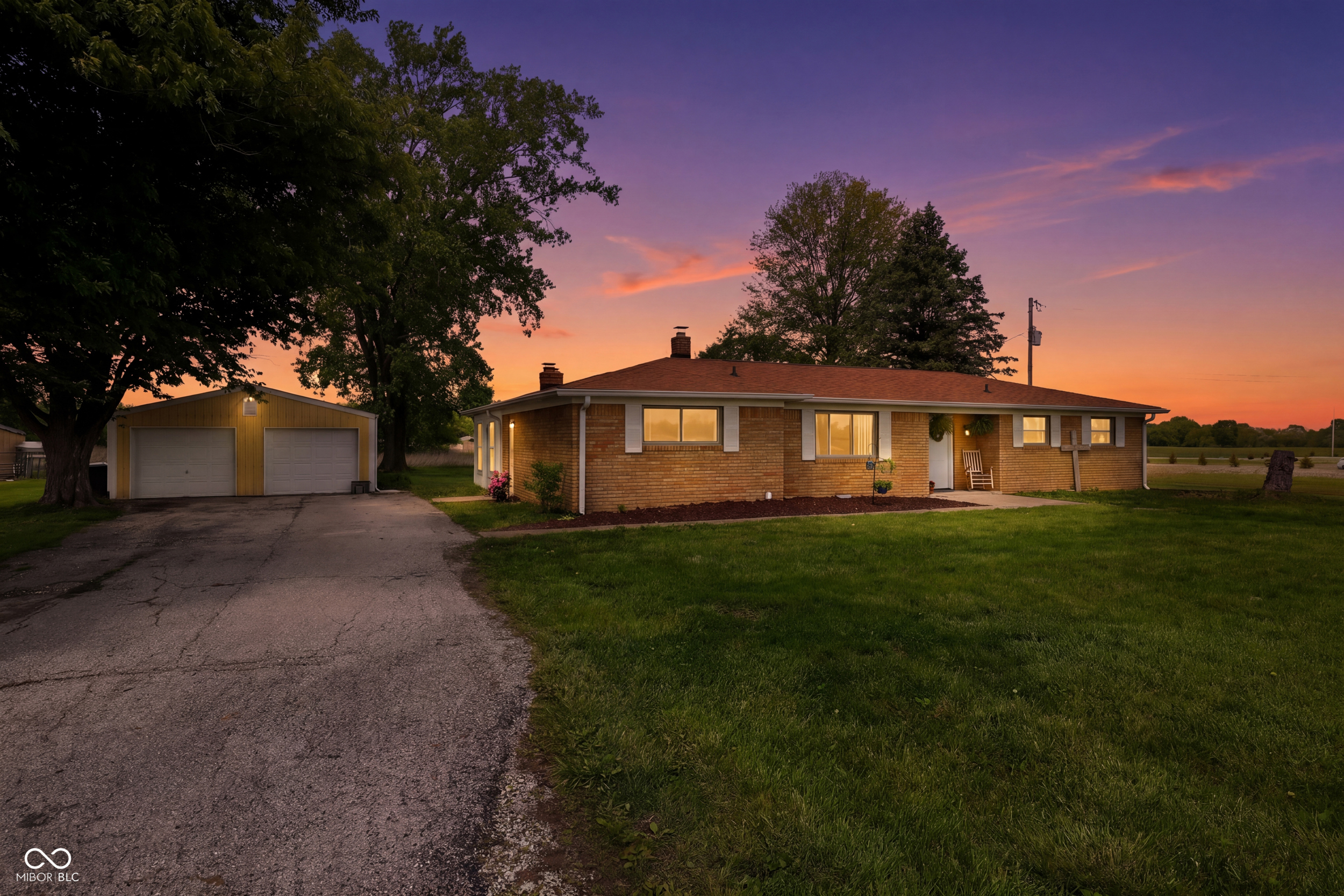 2406 E County Road 250 N