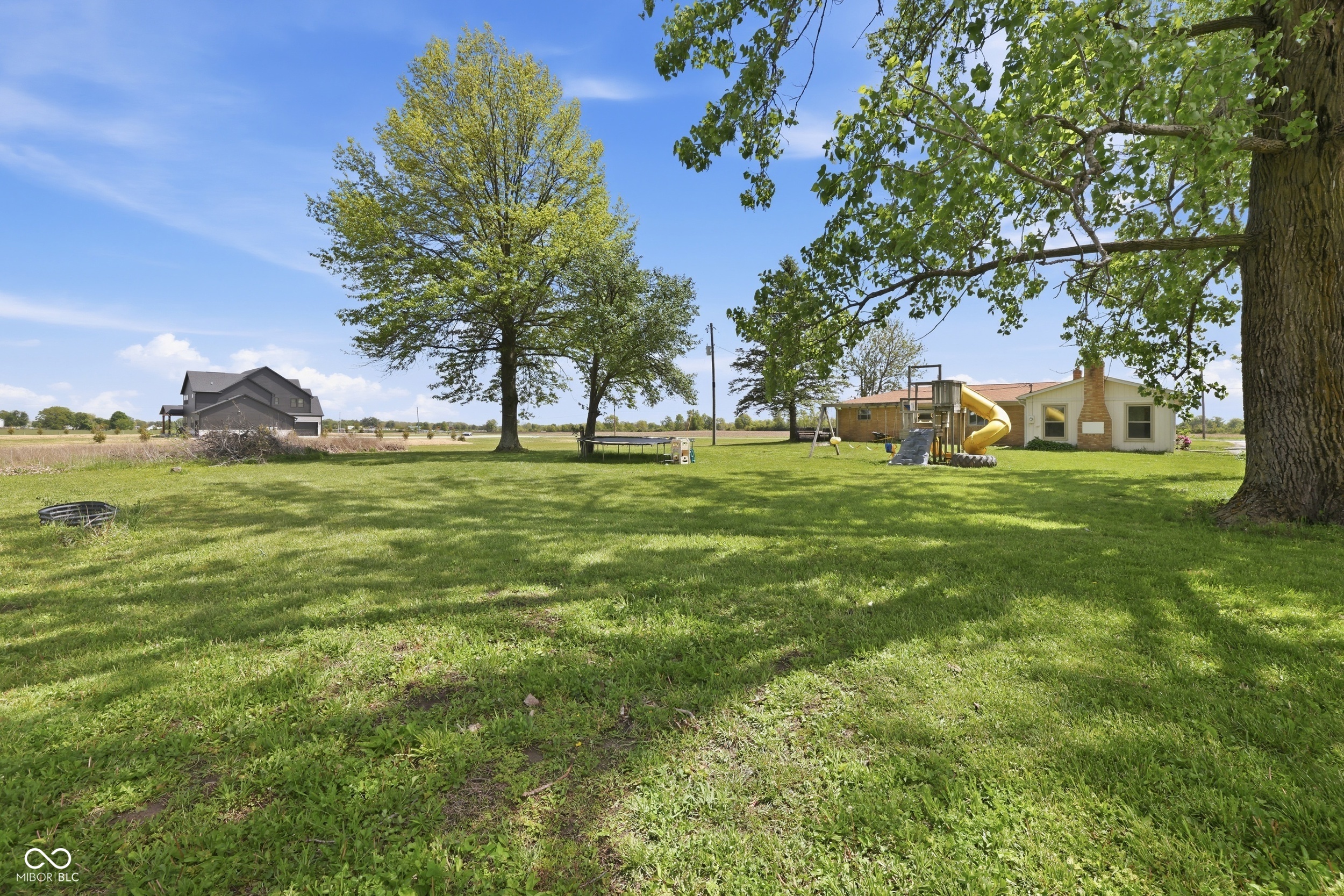 2406 E County Road 250 N