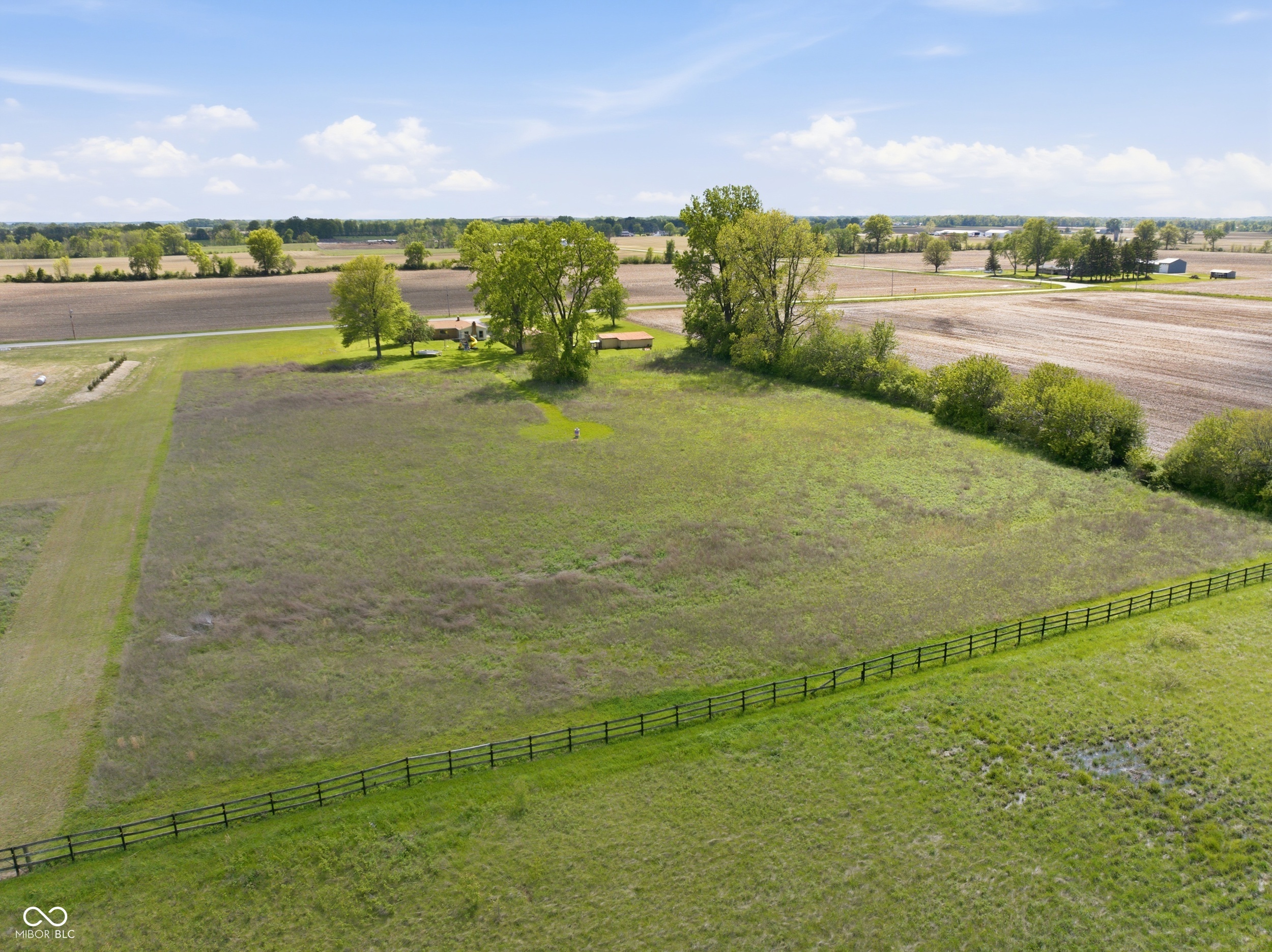 2406 E County Road 250 N