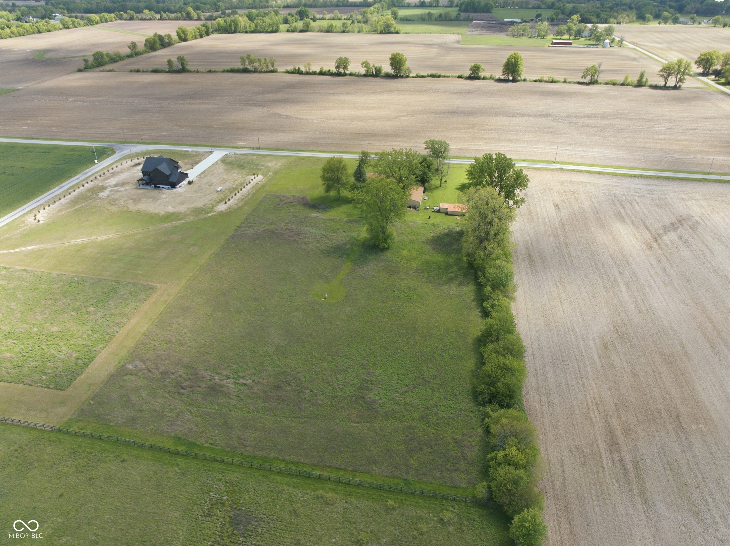 2406 E County Road 250 N