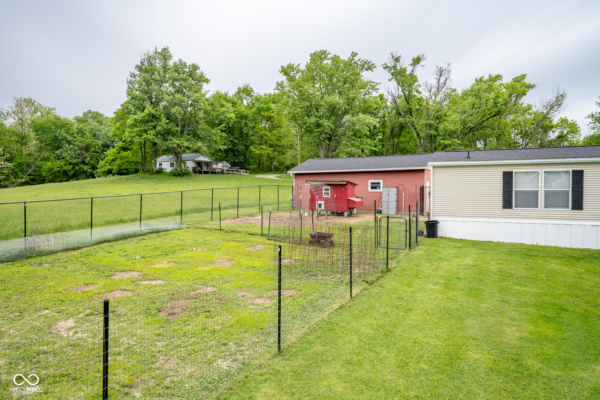 6497 State Road 58 E