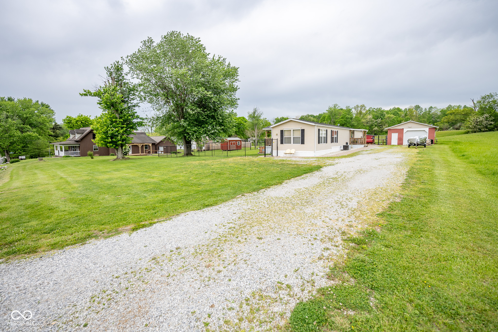 6497 State Road 58 E