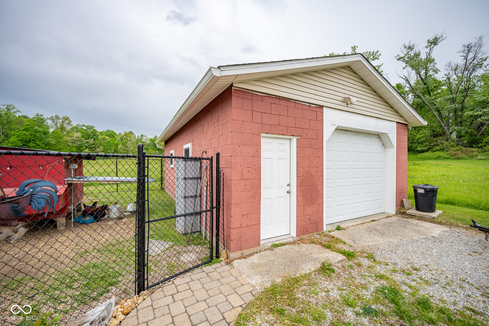 6497 State Road 58 E