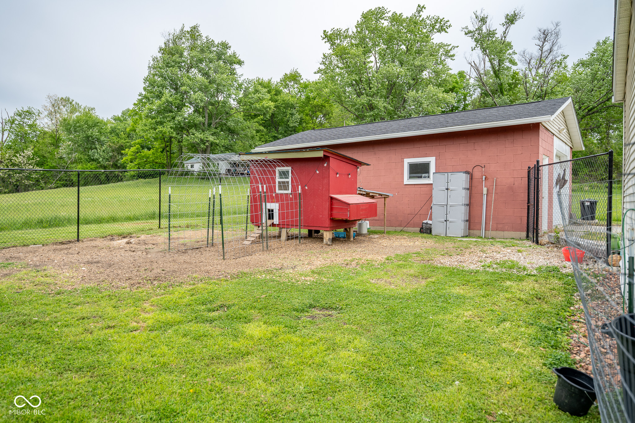 6497 State Road 58 E
