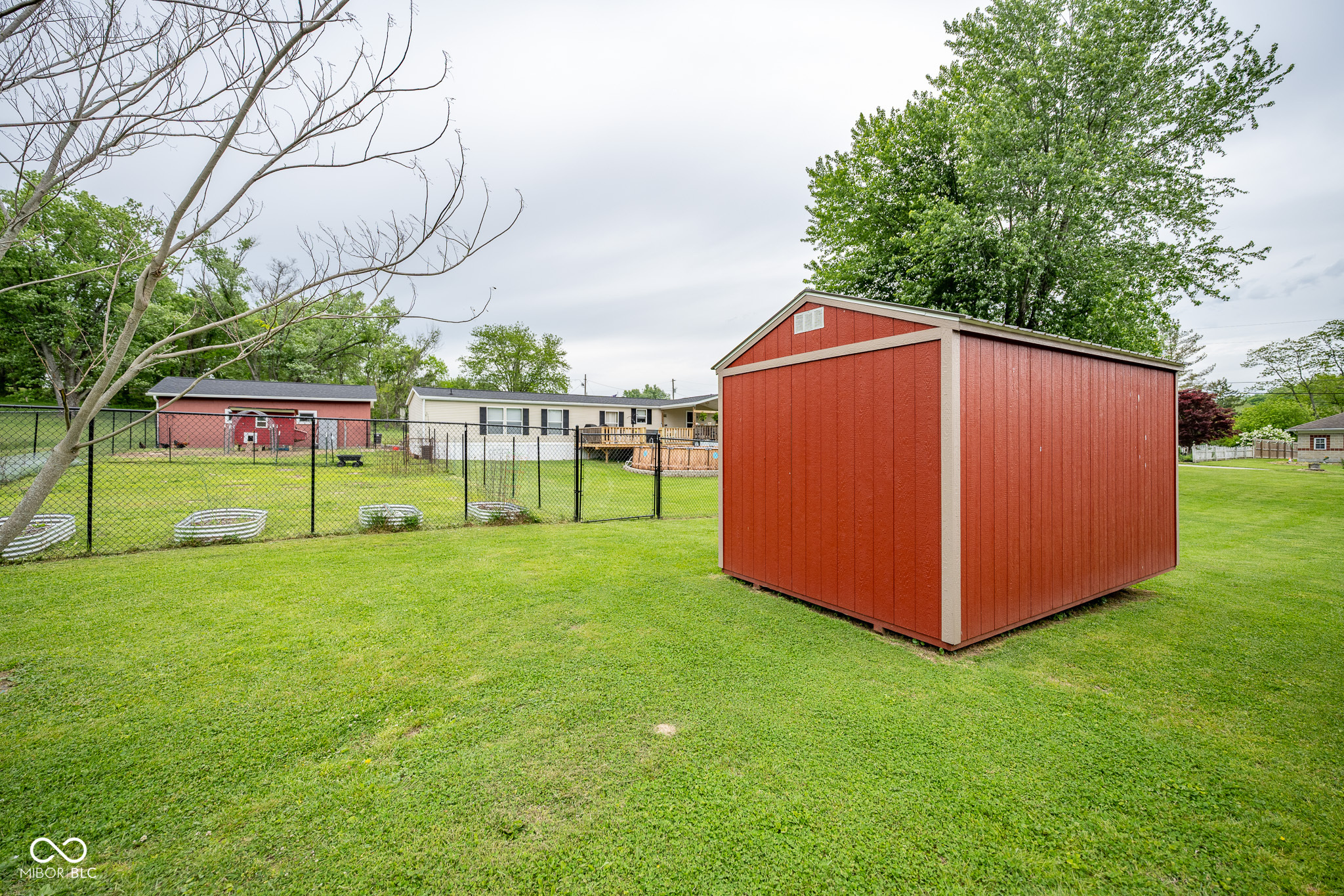 6497 State Road 58 E