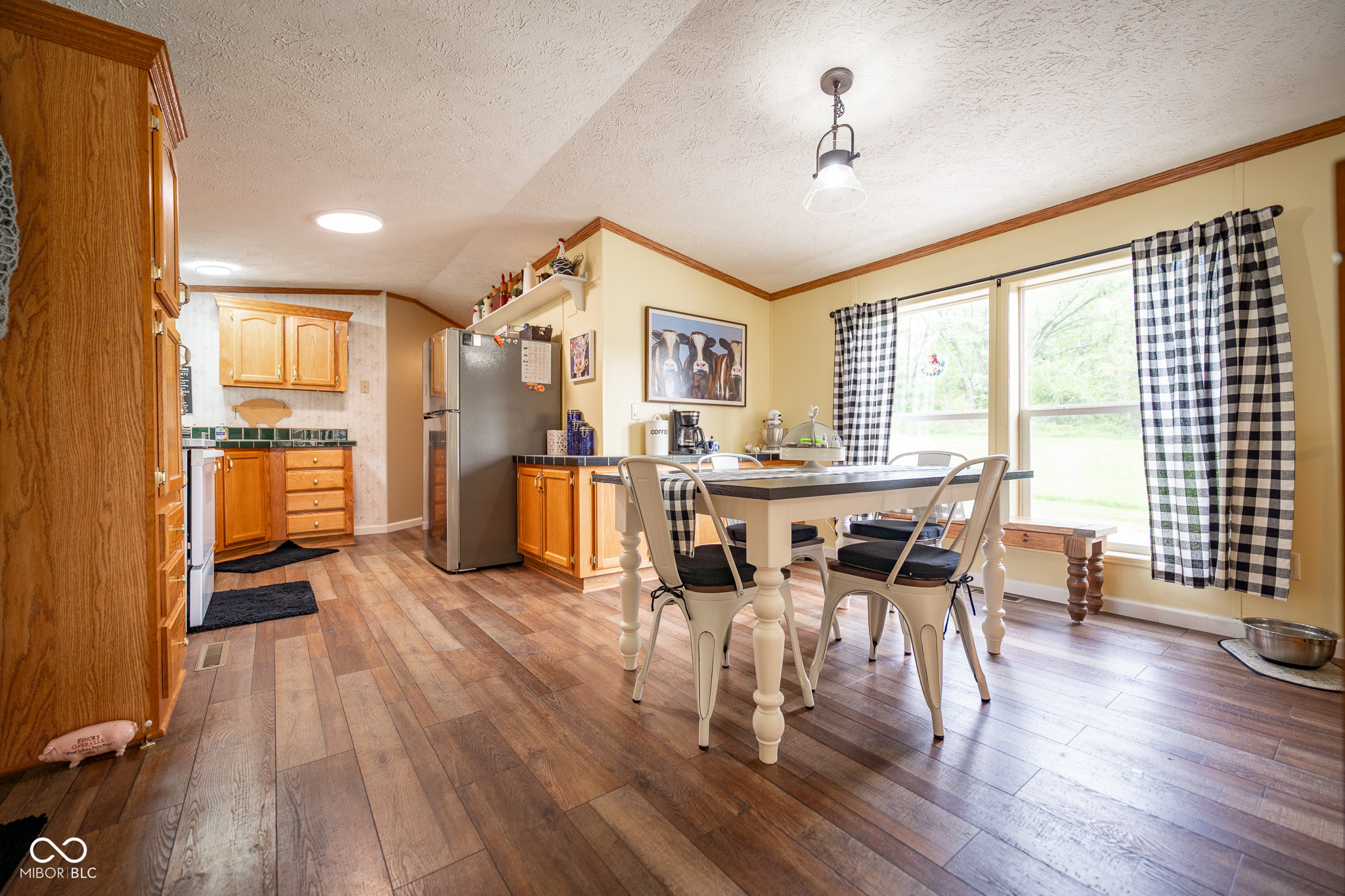6497 State Road 58 E
