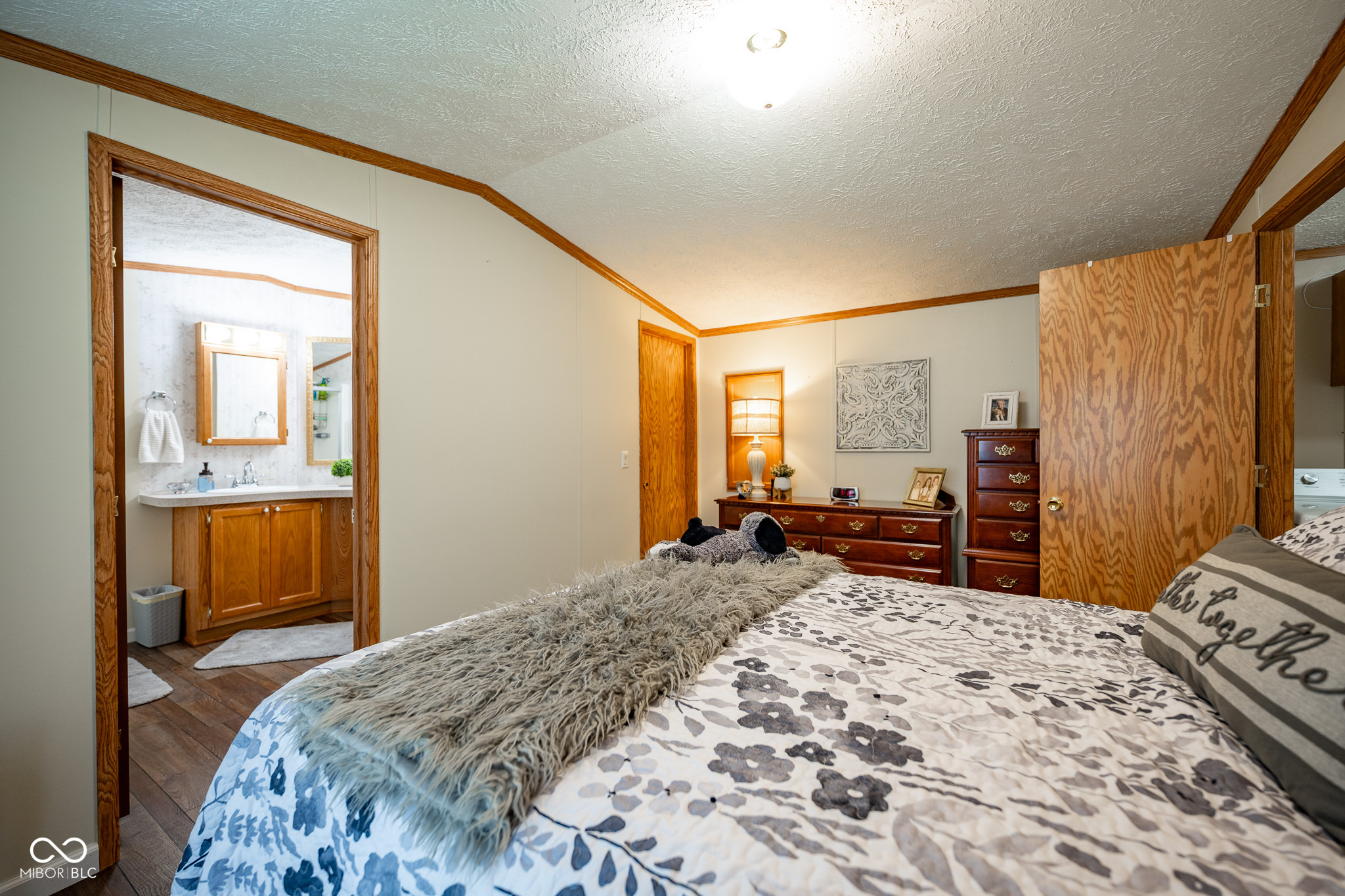 6497 State Road 58 E