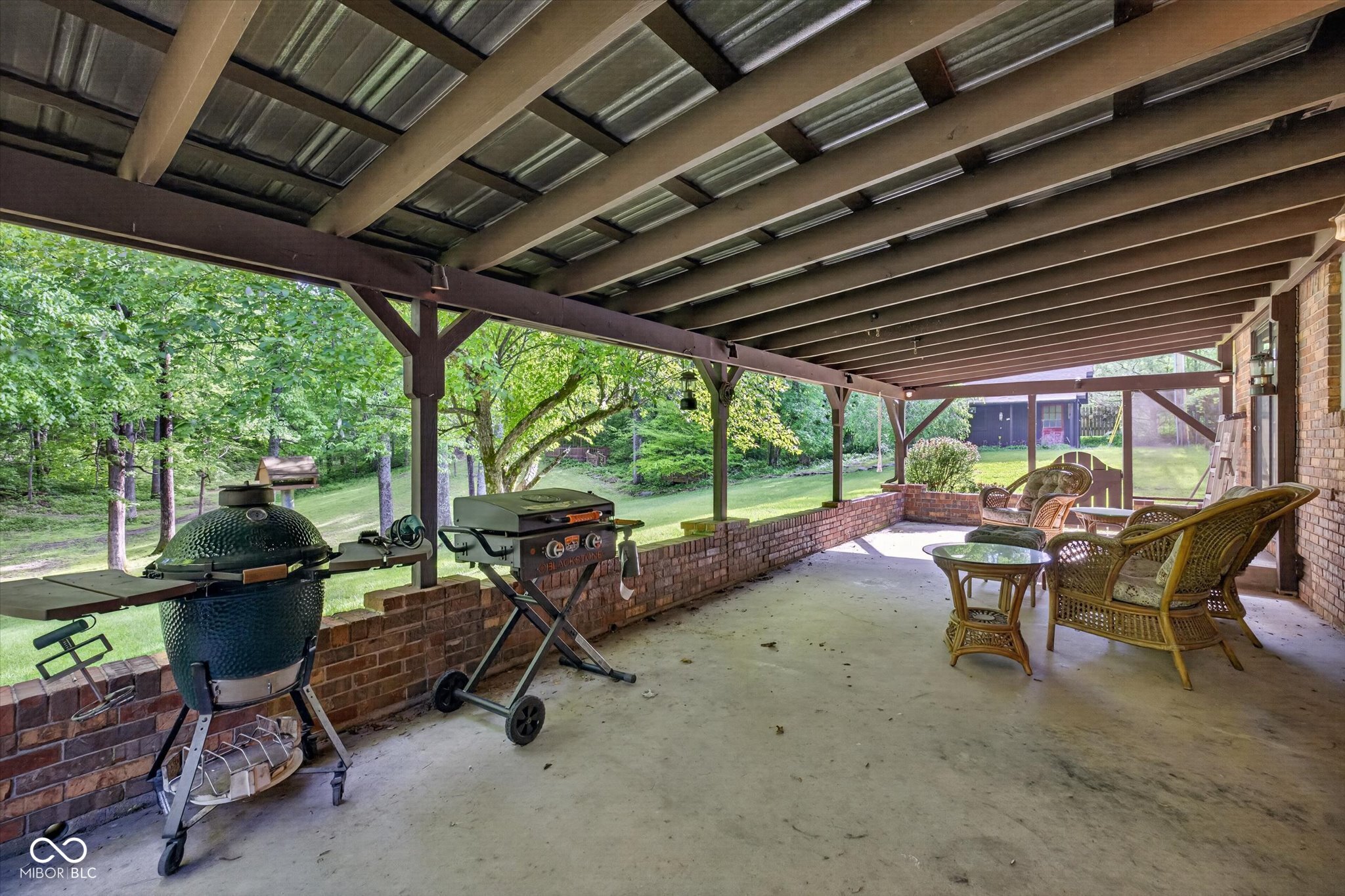 982 E Coonpath Road