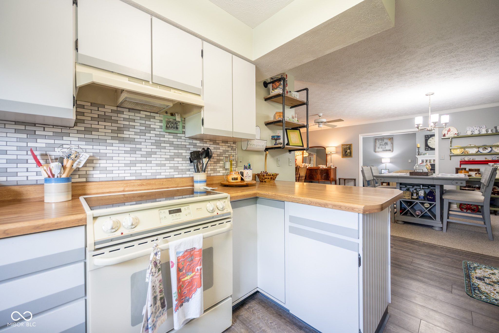 112 Longcastle Drive Unit: APT 2