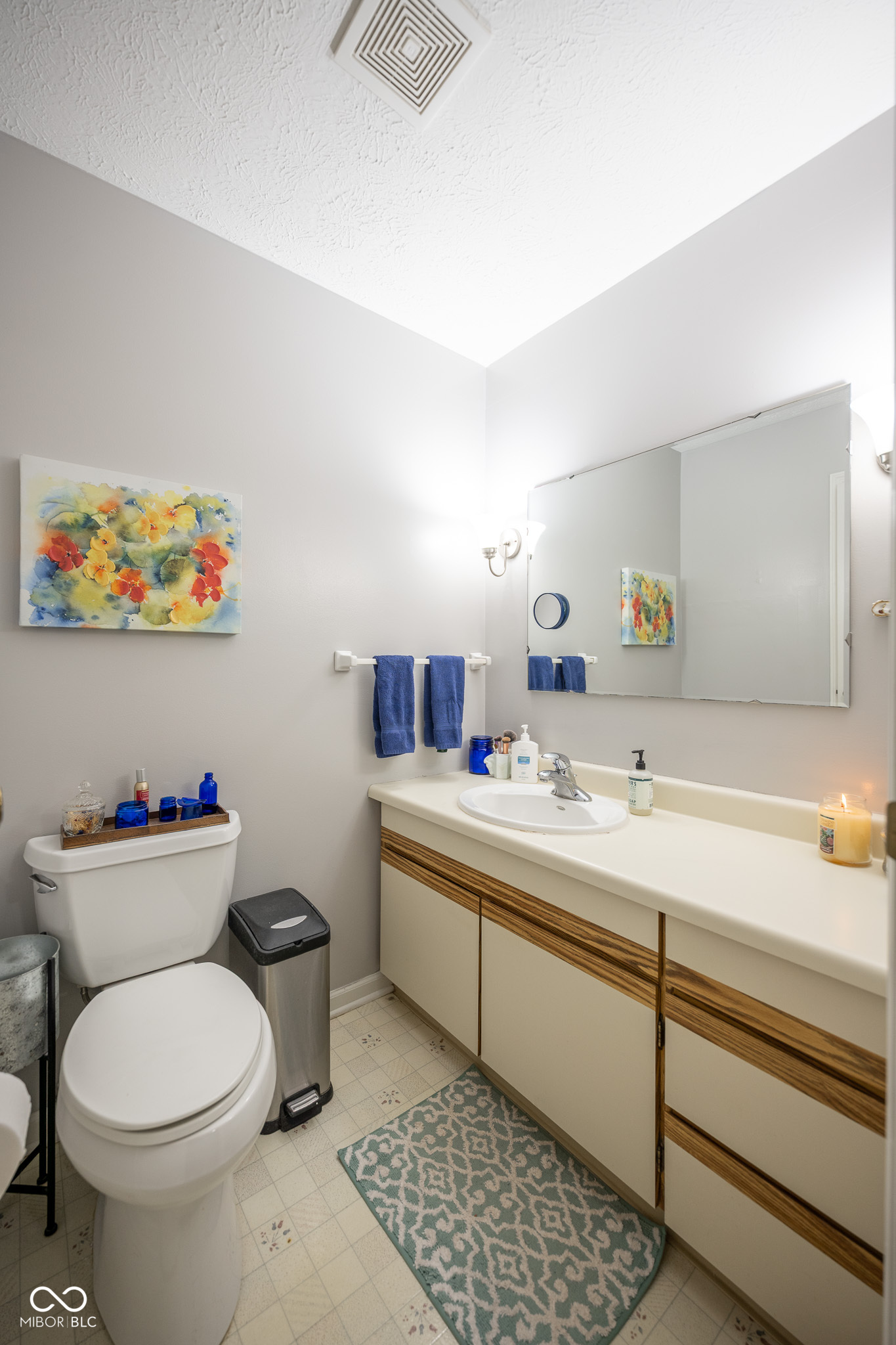 112 Longcastle Drive Unit: APT 2