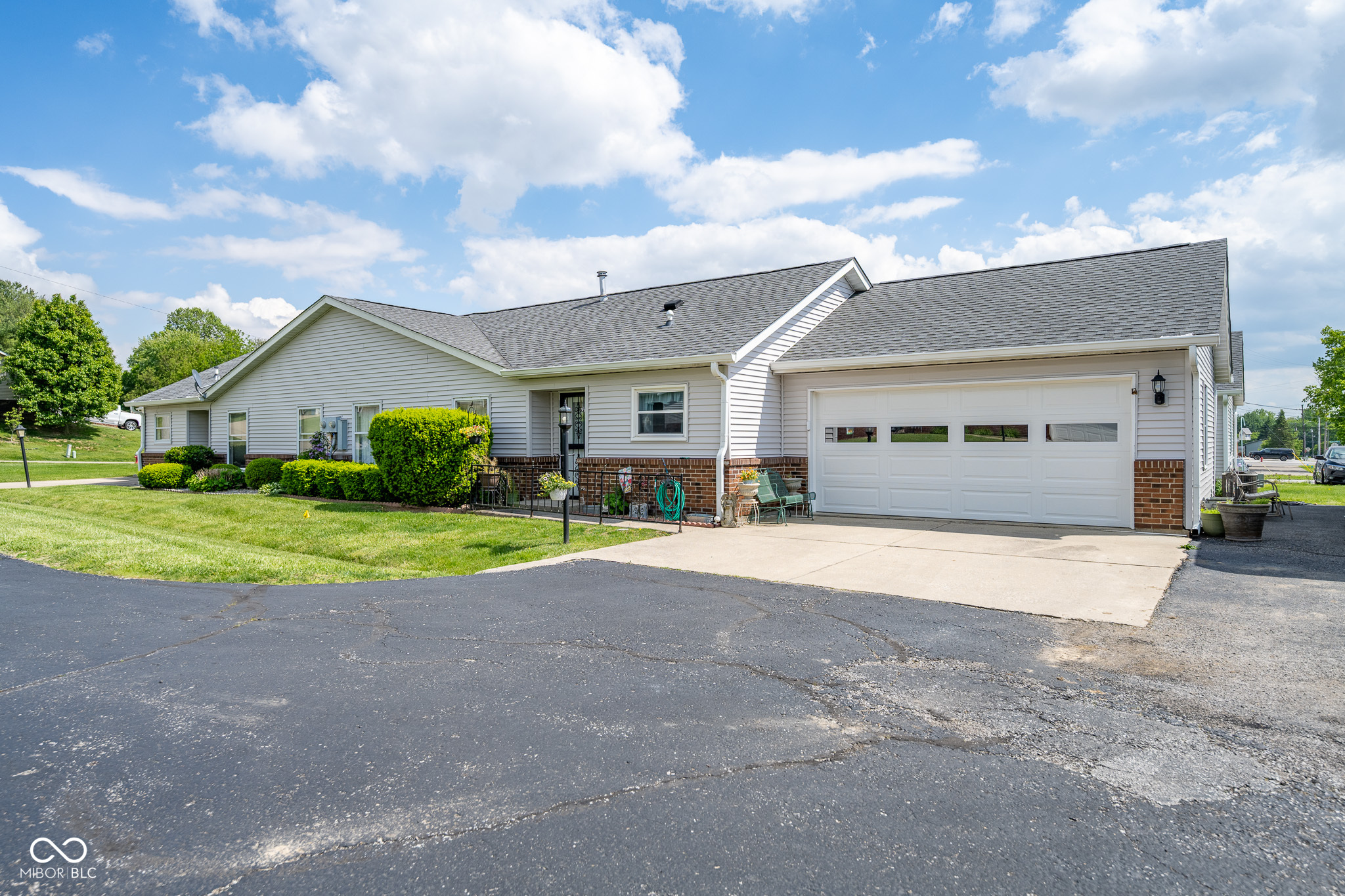 112 Longcastle Drive Unit: APT 2