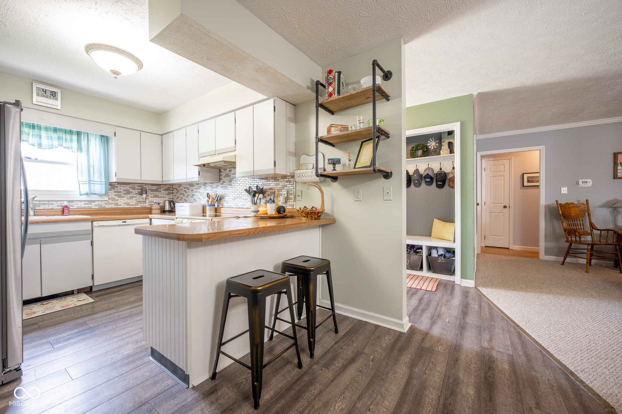 112 Longcastle Drive Unit: APT 2