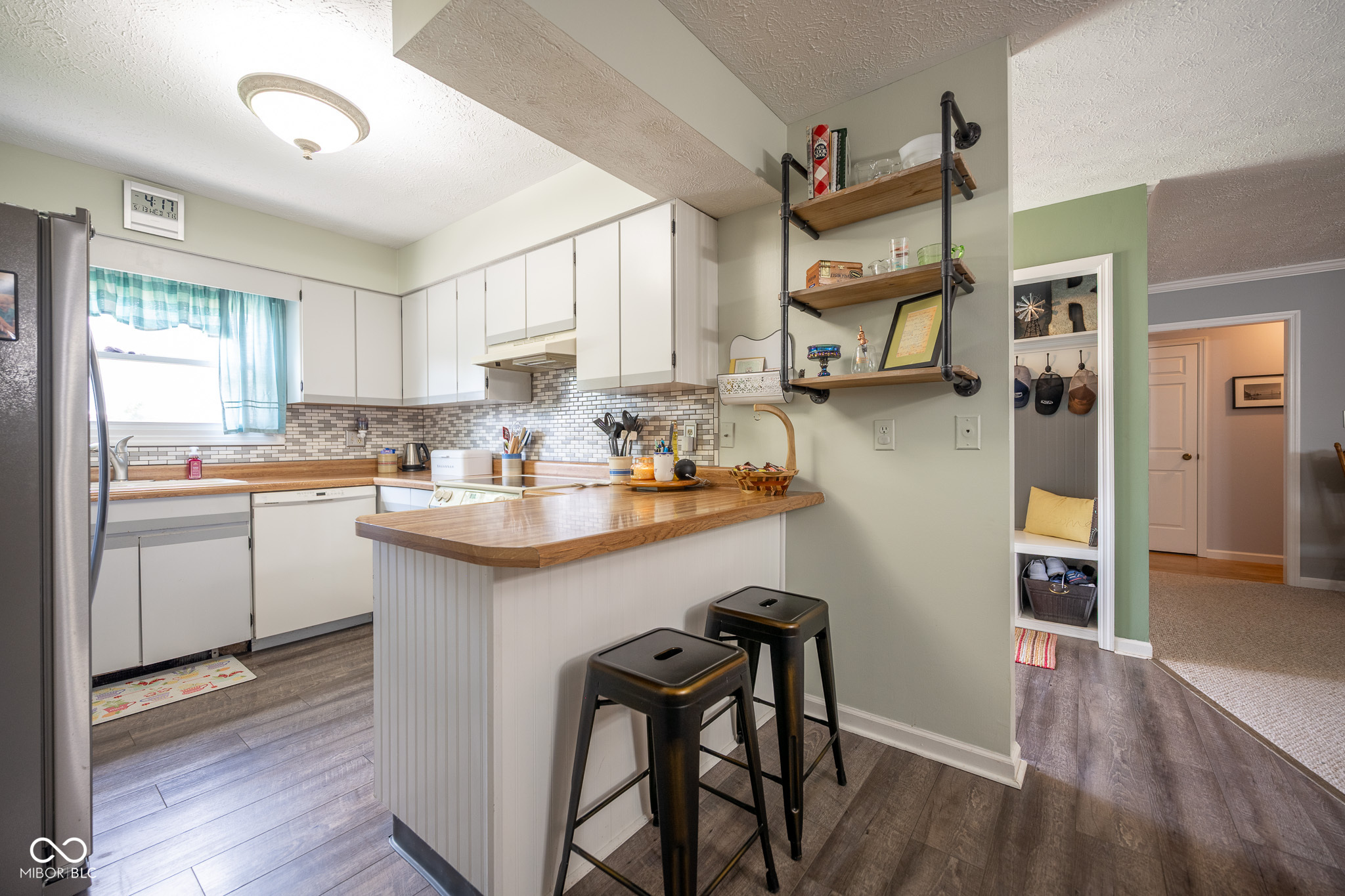 112 Longcastle Drive Unit: APT 2