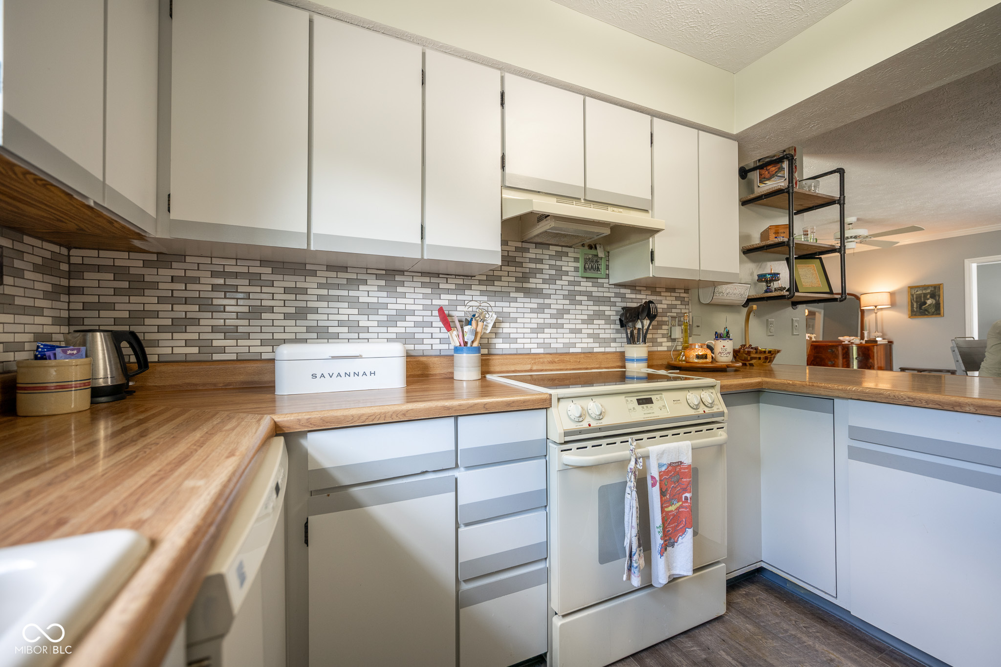 112 Longcastle Drive Unit: APT 2