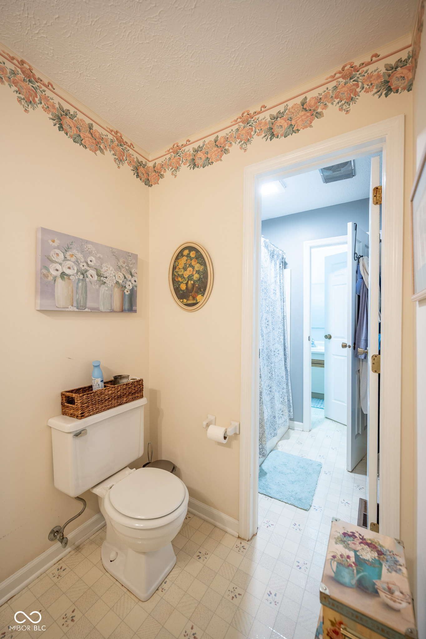 112 Longcastle Drive Unit: APT 2