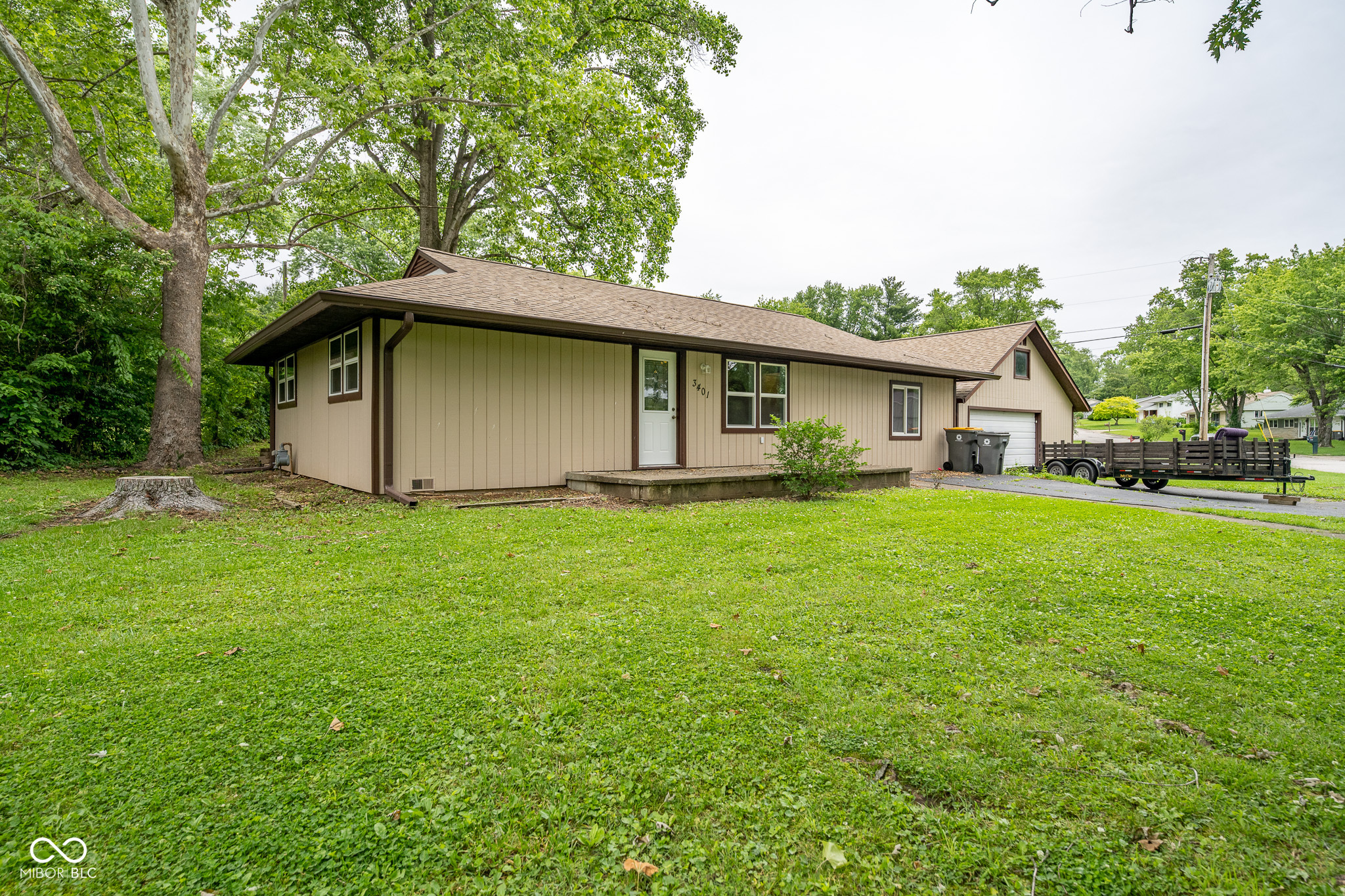 3401 N Stoneycrest Road