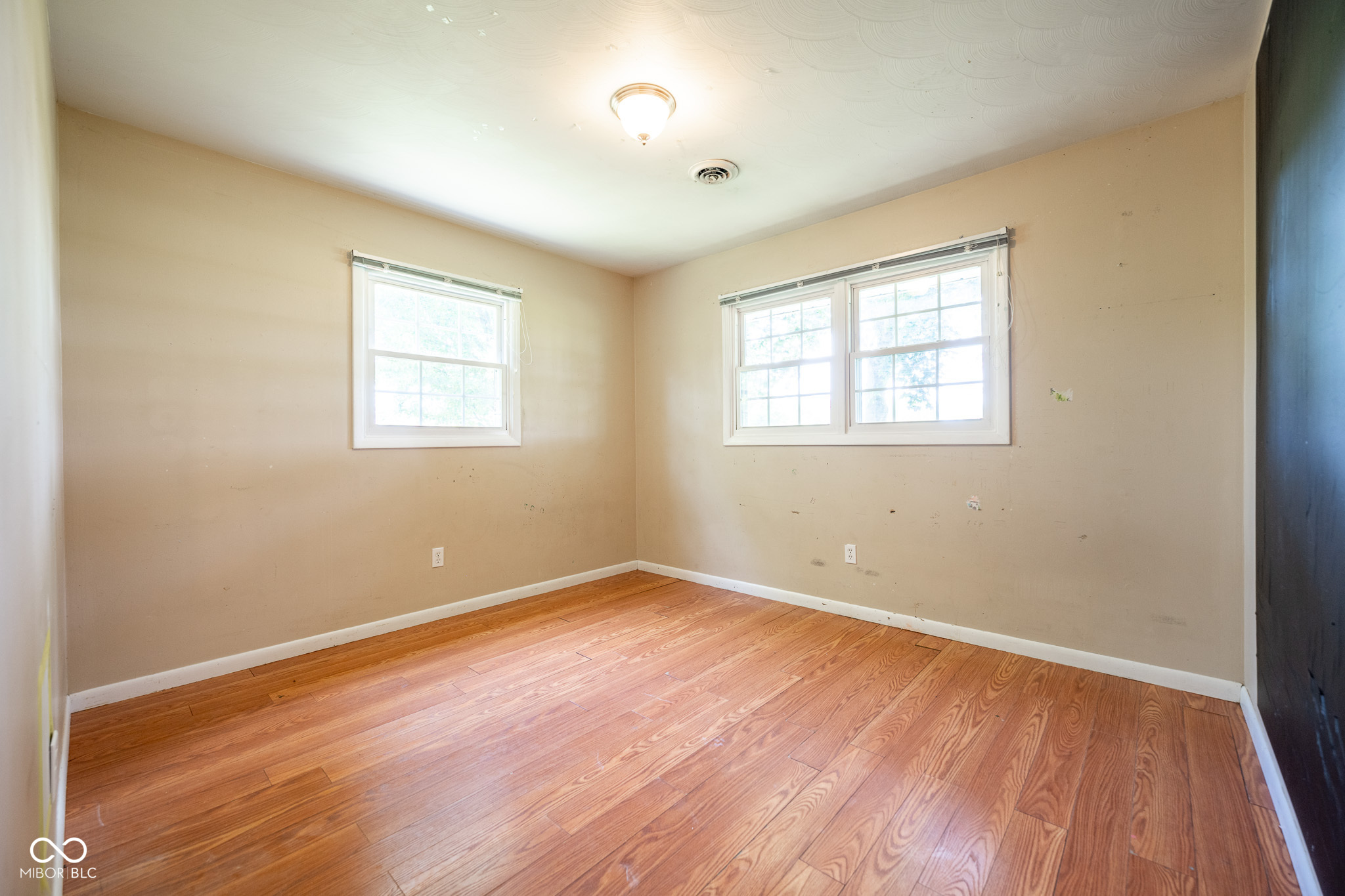 3200 W Burma Road