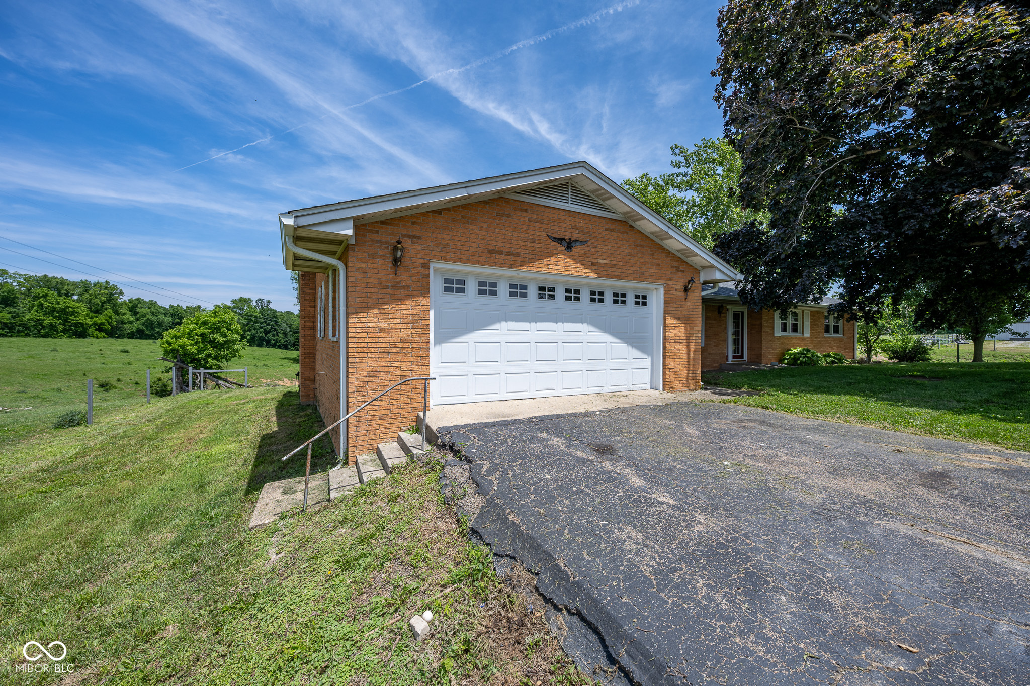3200 W Burma Road