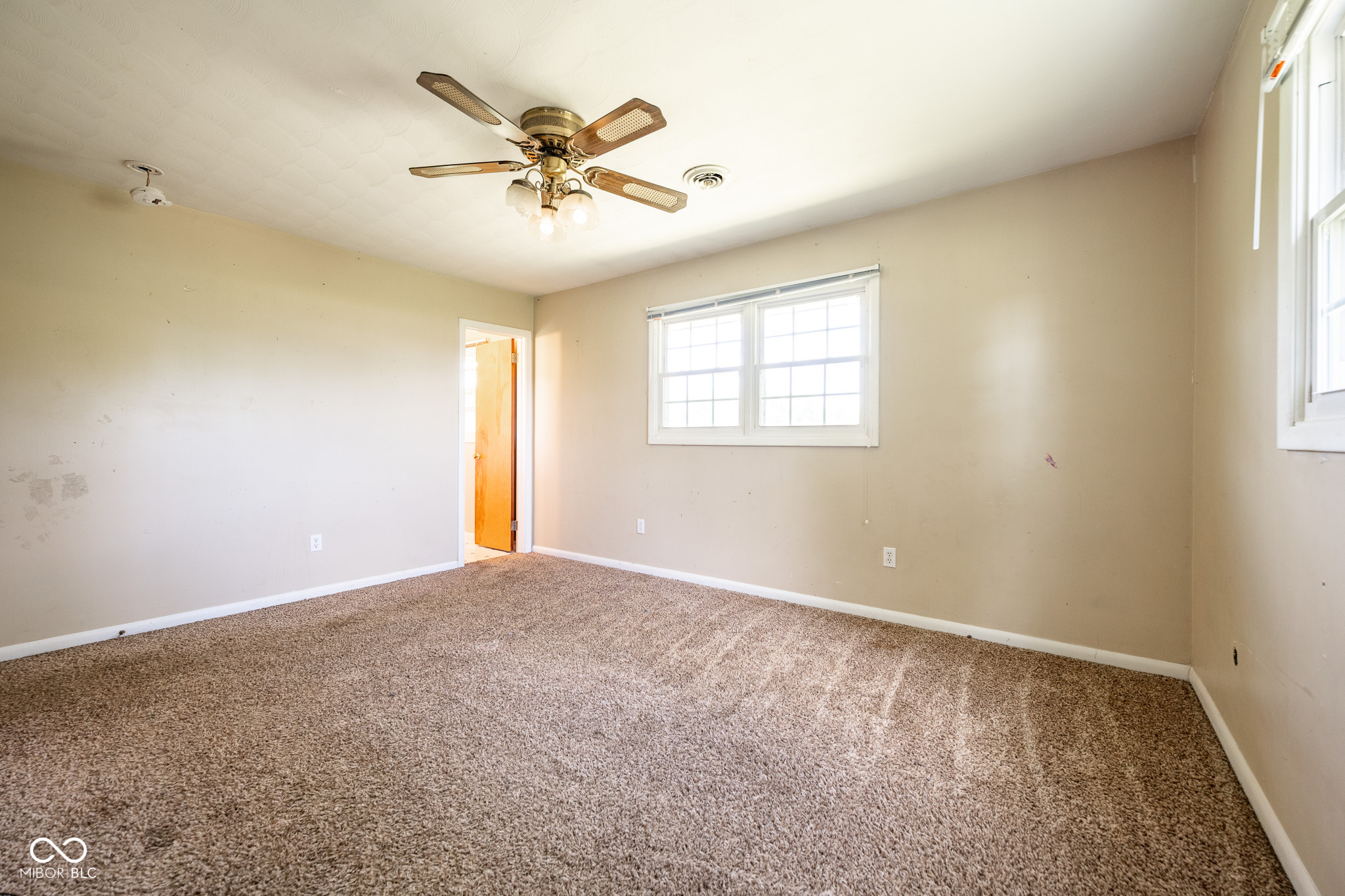 3200 W Burma Road