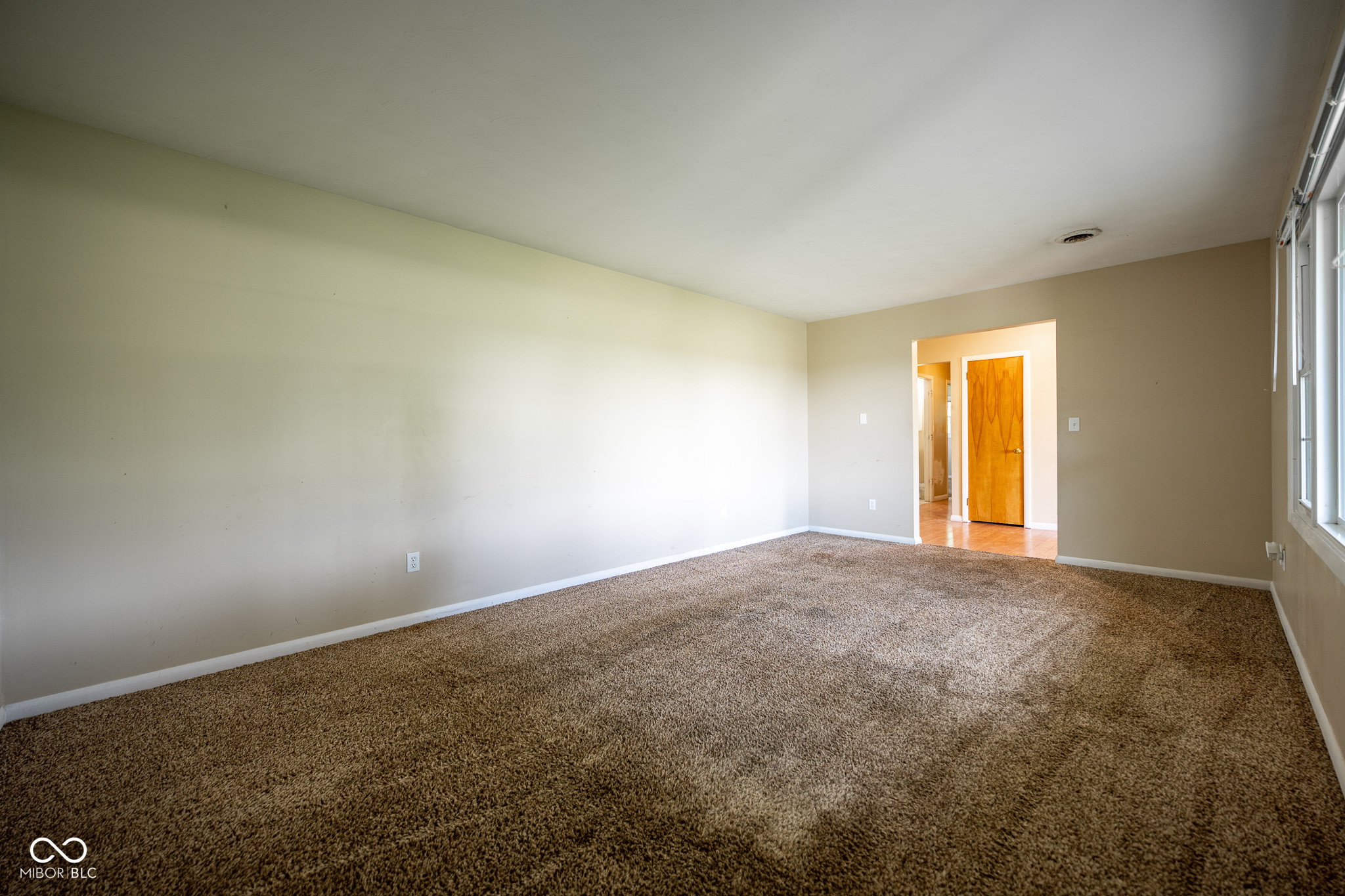 3200 W Burma Road