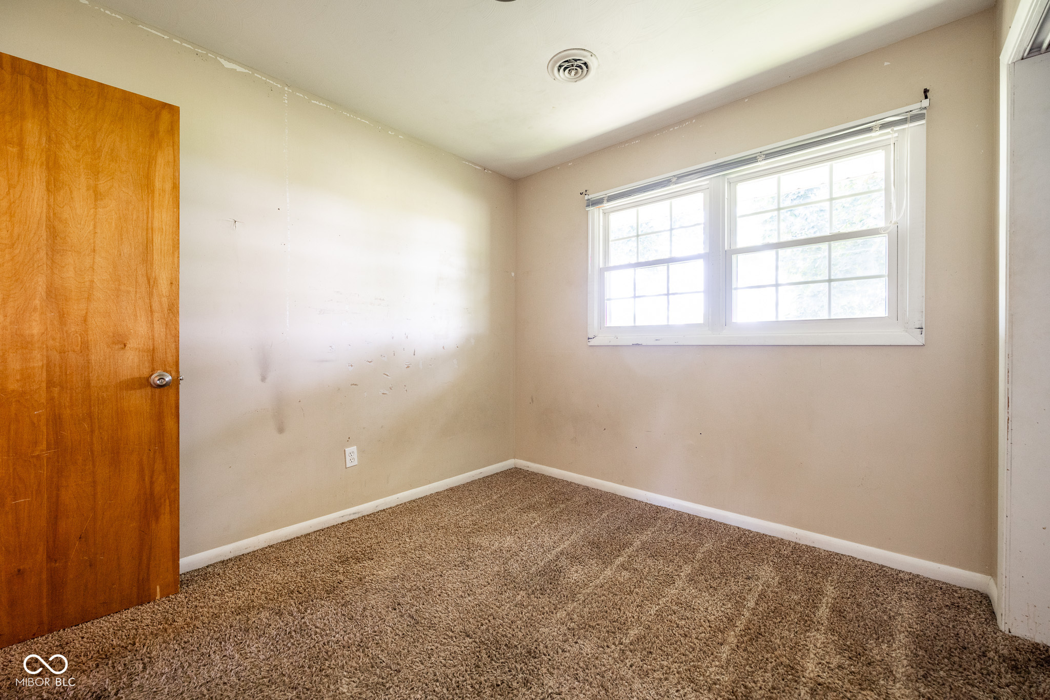 3200 W Burma Road