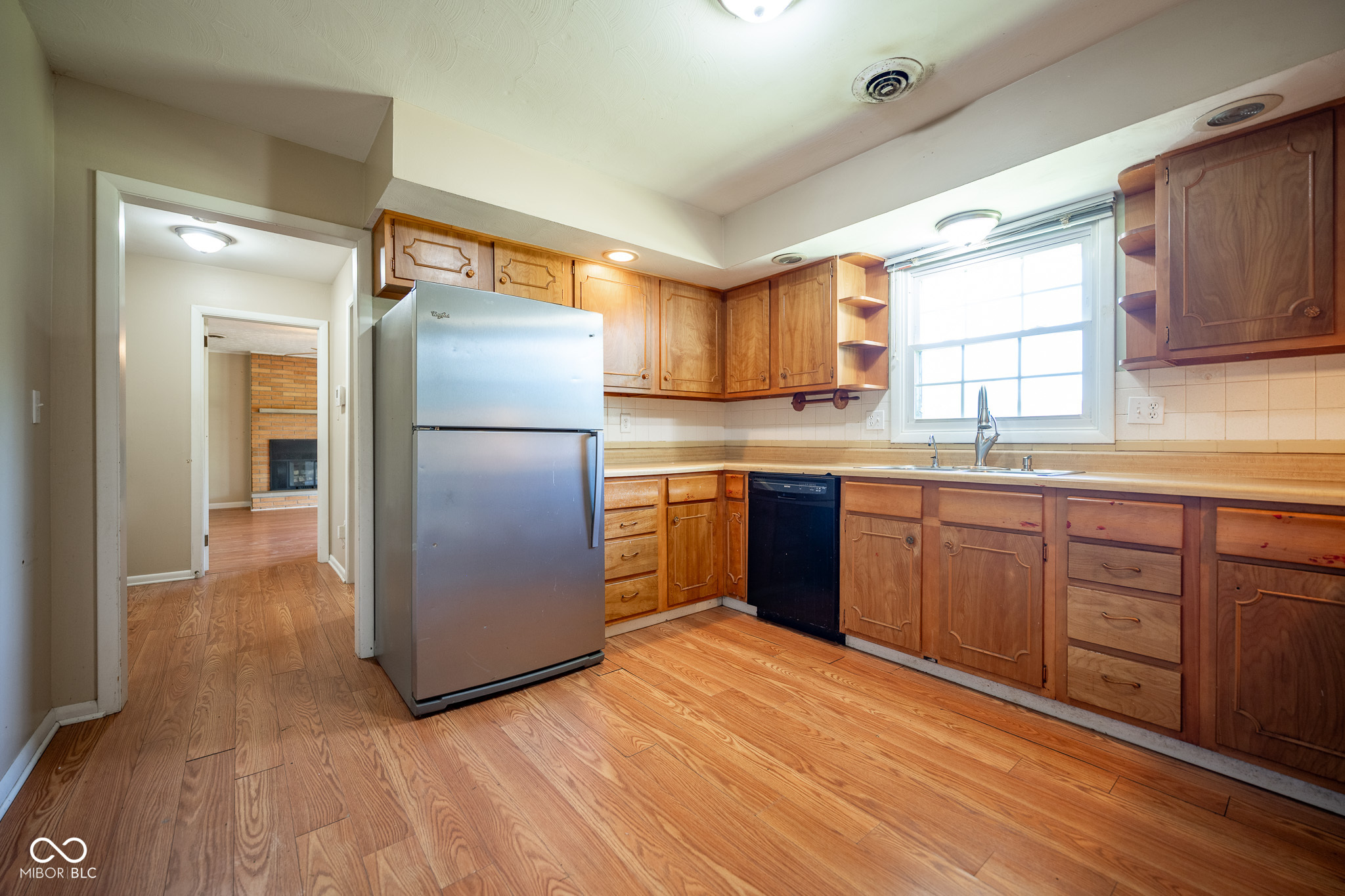 3200 W Burma Road