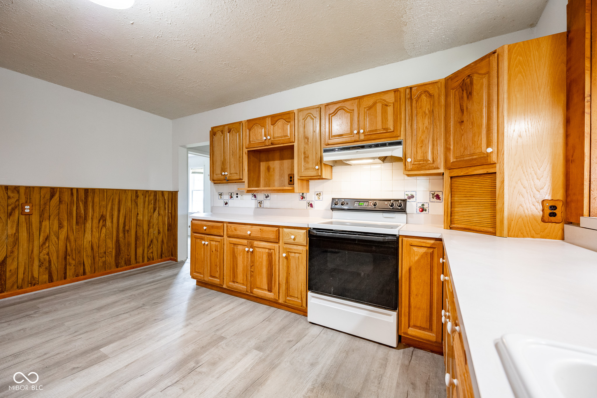 1109 E Us Hwy 40