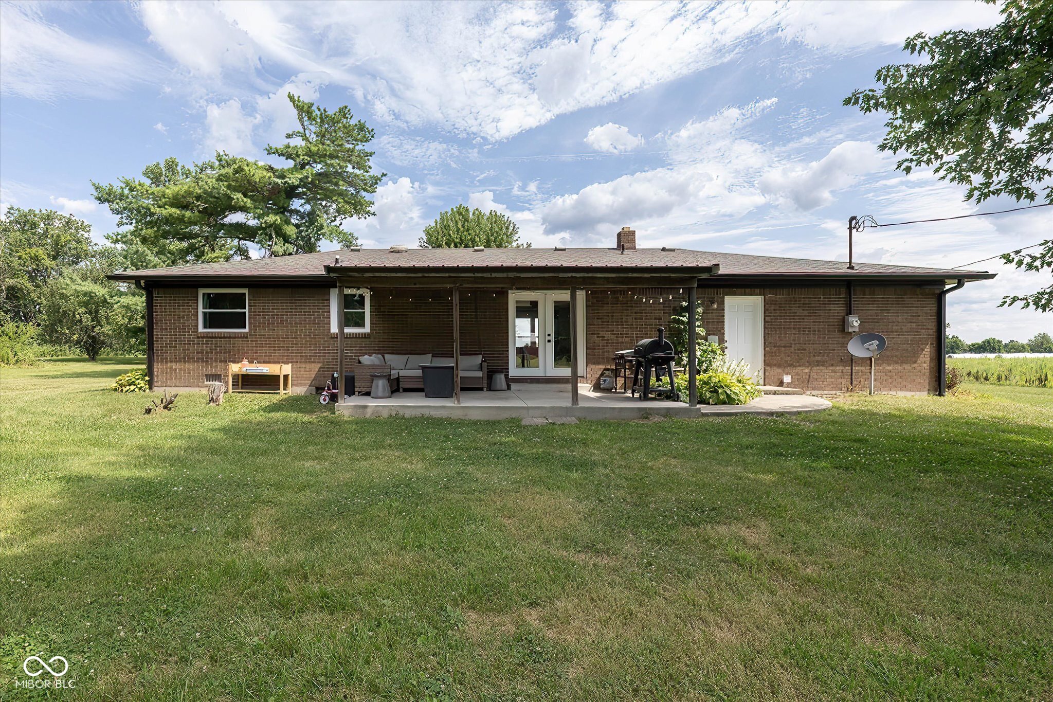 8784 E Range Line Road